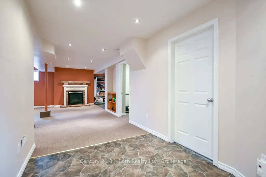 1117 Corrie Street
