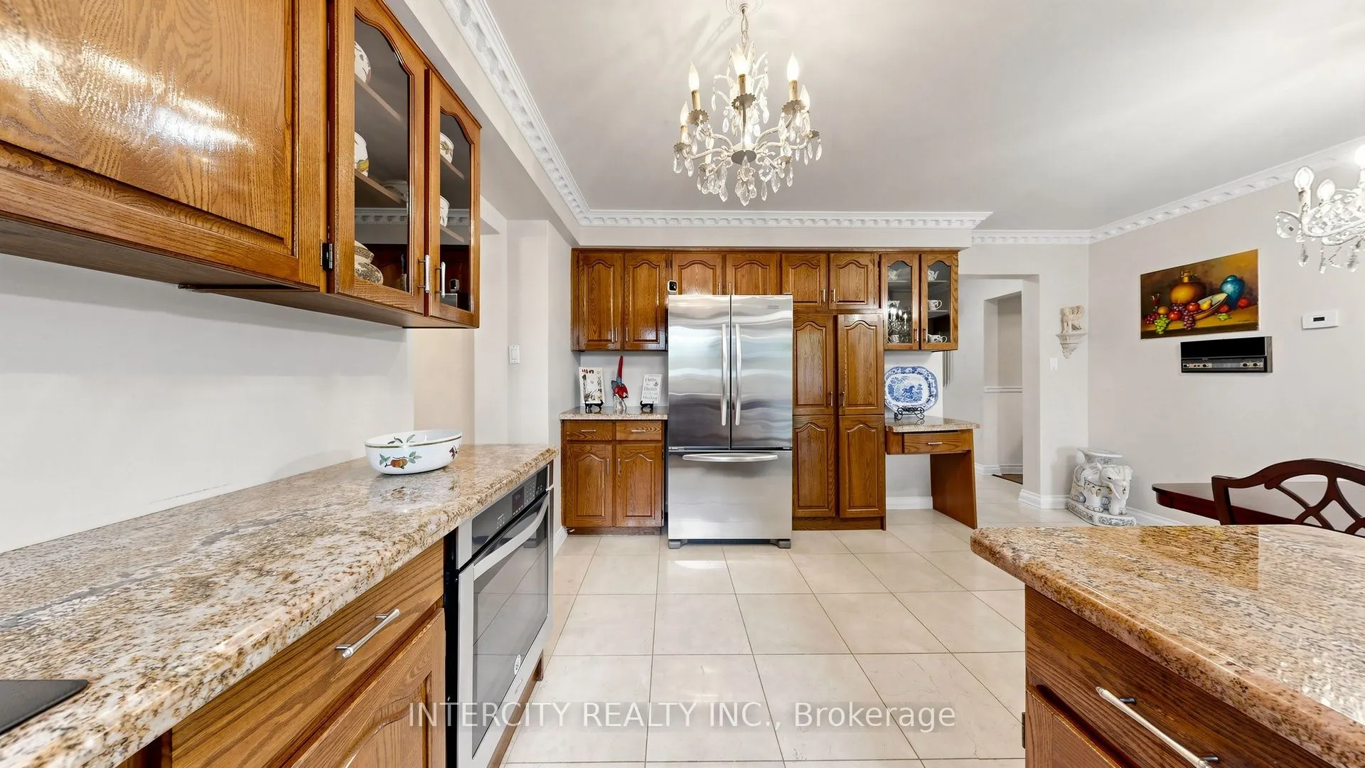 76 Spruce Avenue