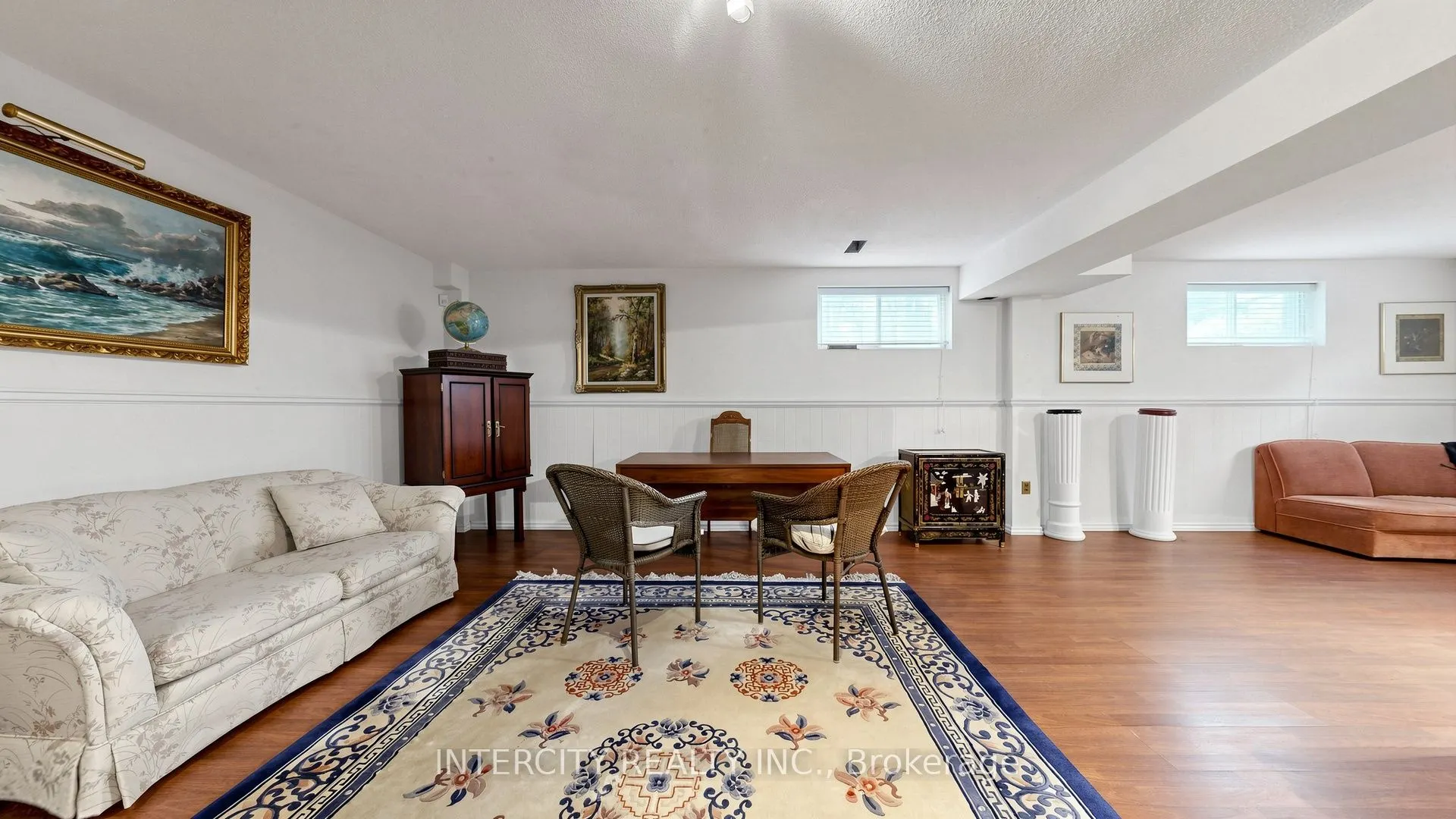76 Spruce Avenue