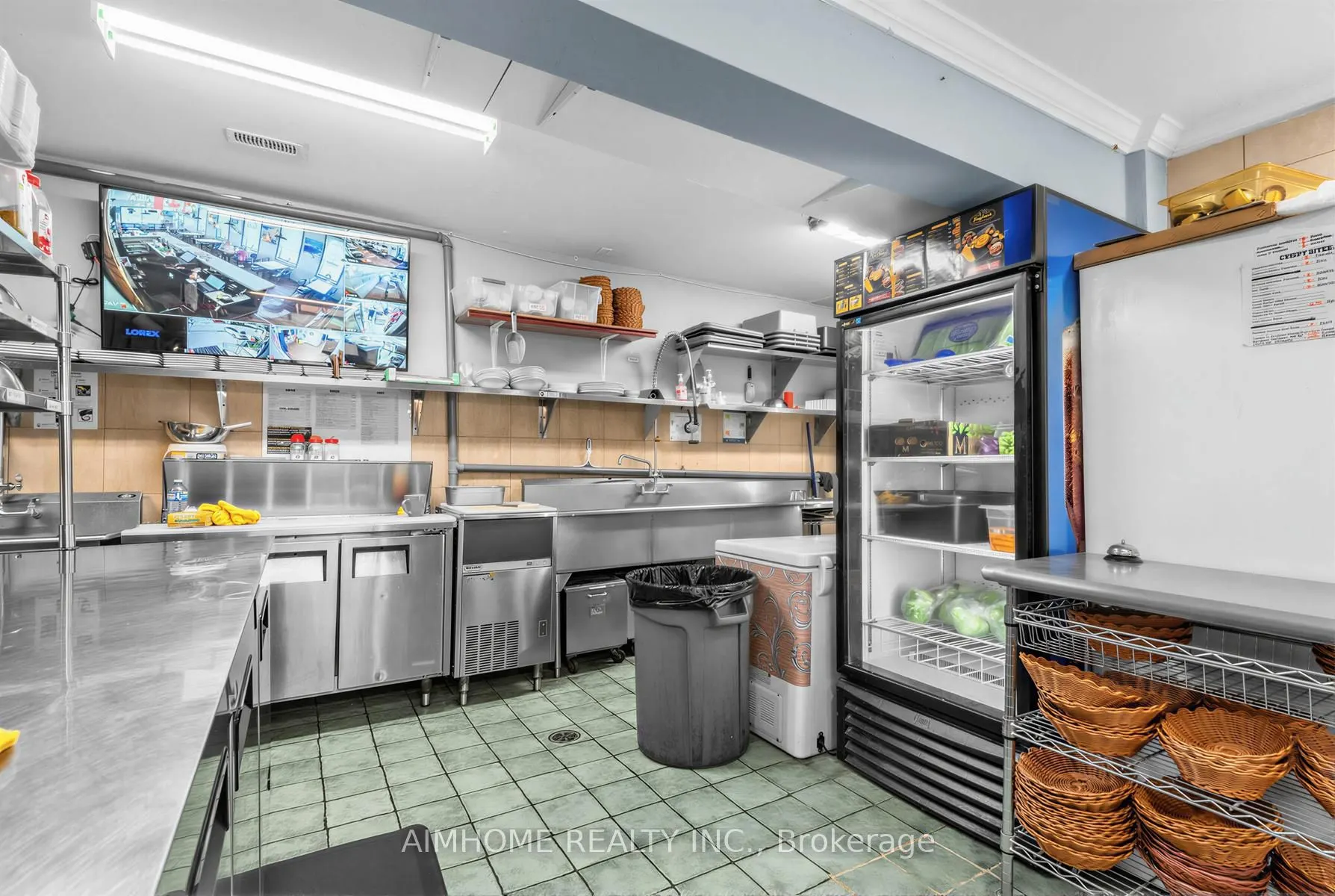 19-21 Brock Street W