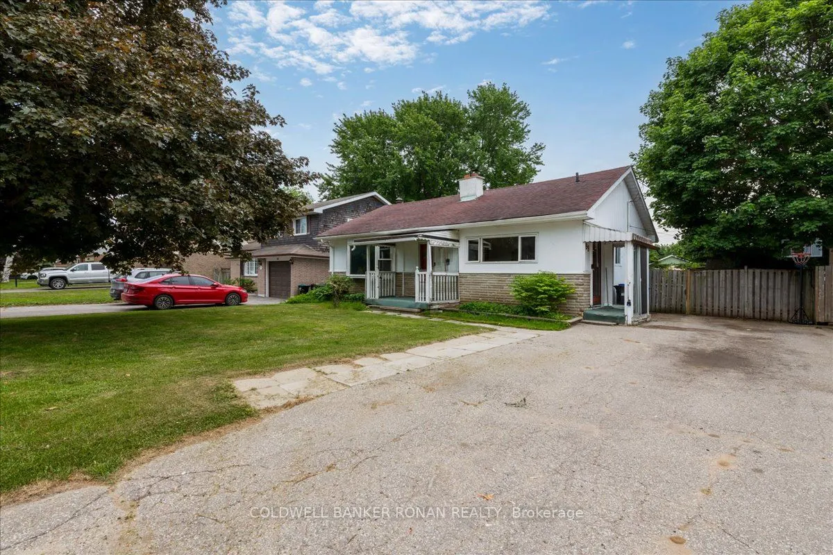 199 Tupper Street W