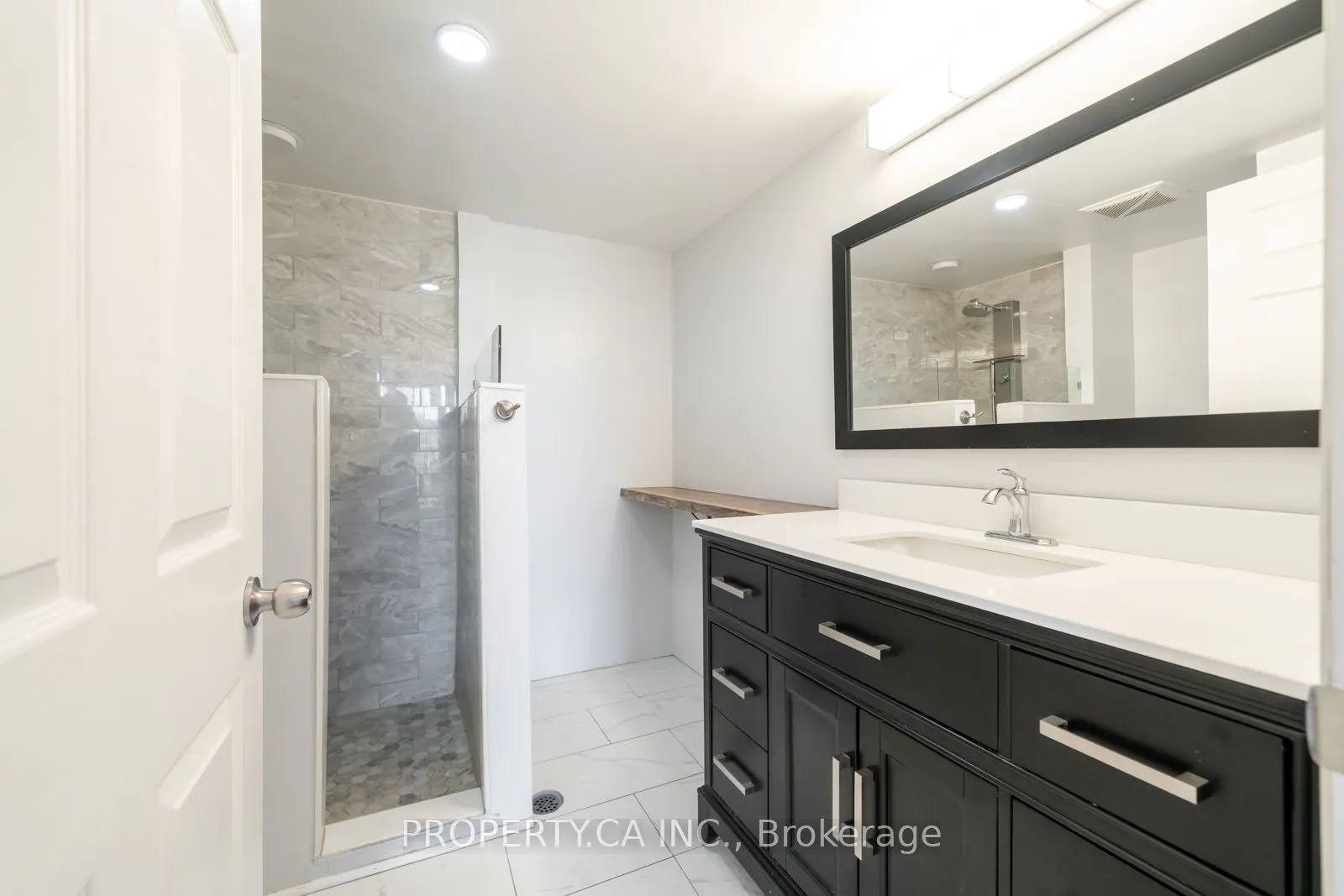 15 Cornell Meadows Avenue #A206