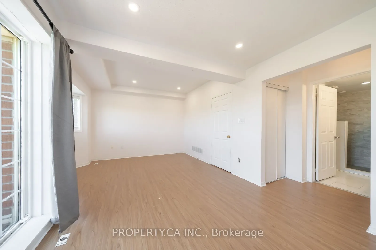 15 Cornell Meadows Avenue #A206