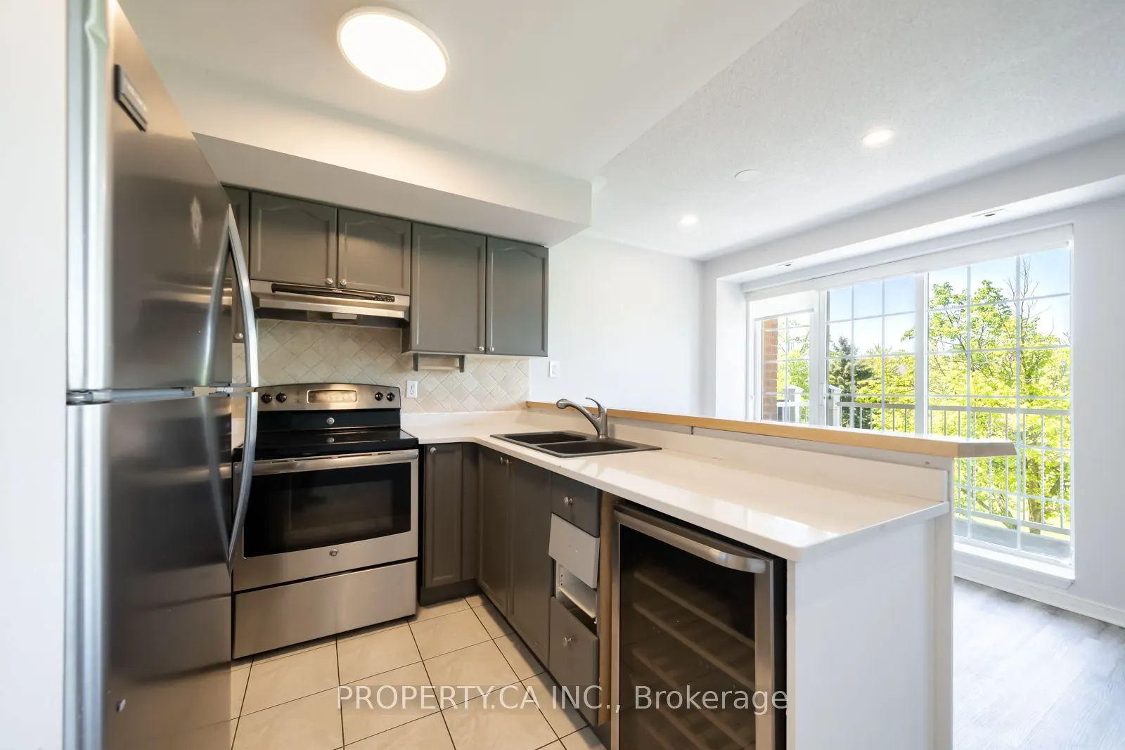 15 Cornell Meadows Avenue #A206