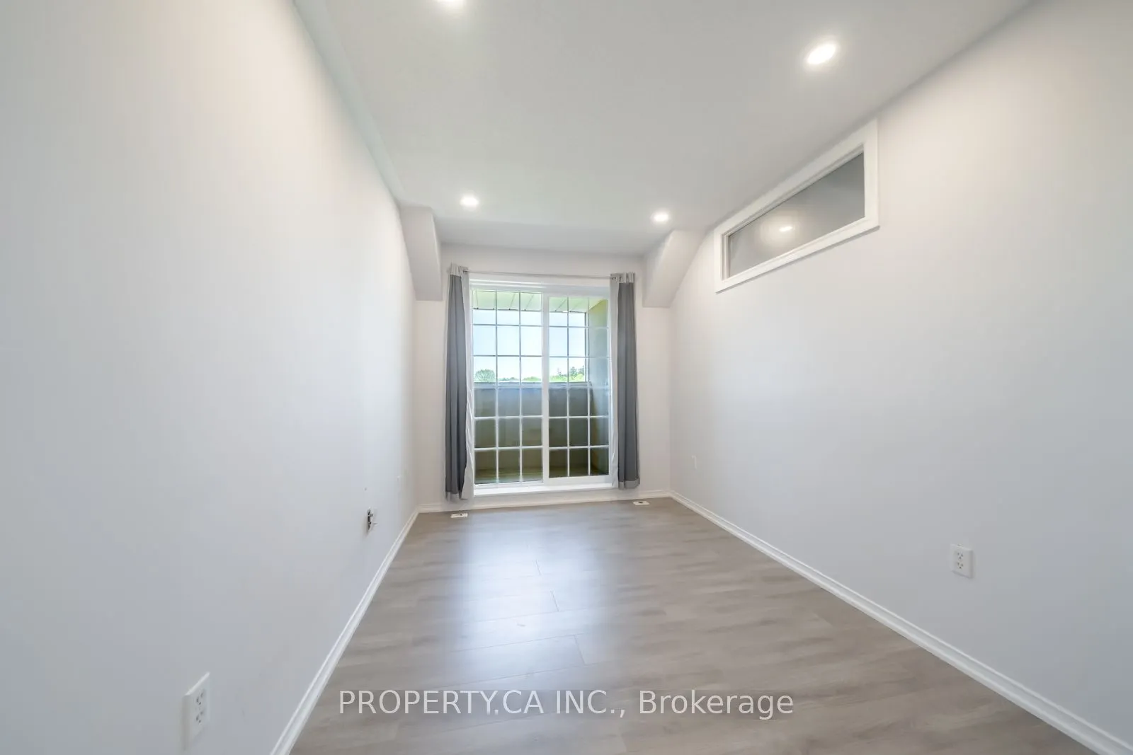 15 Cornell Meadows Avenue #A206