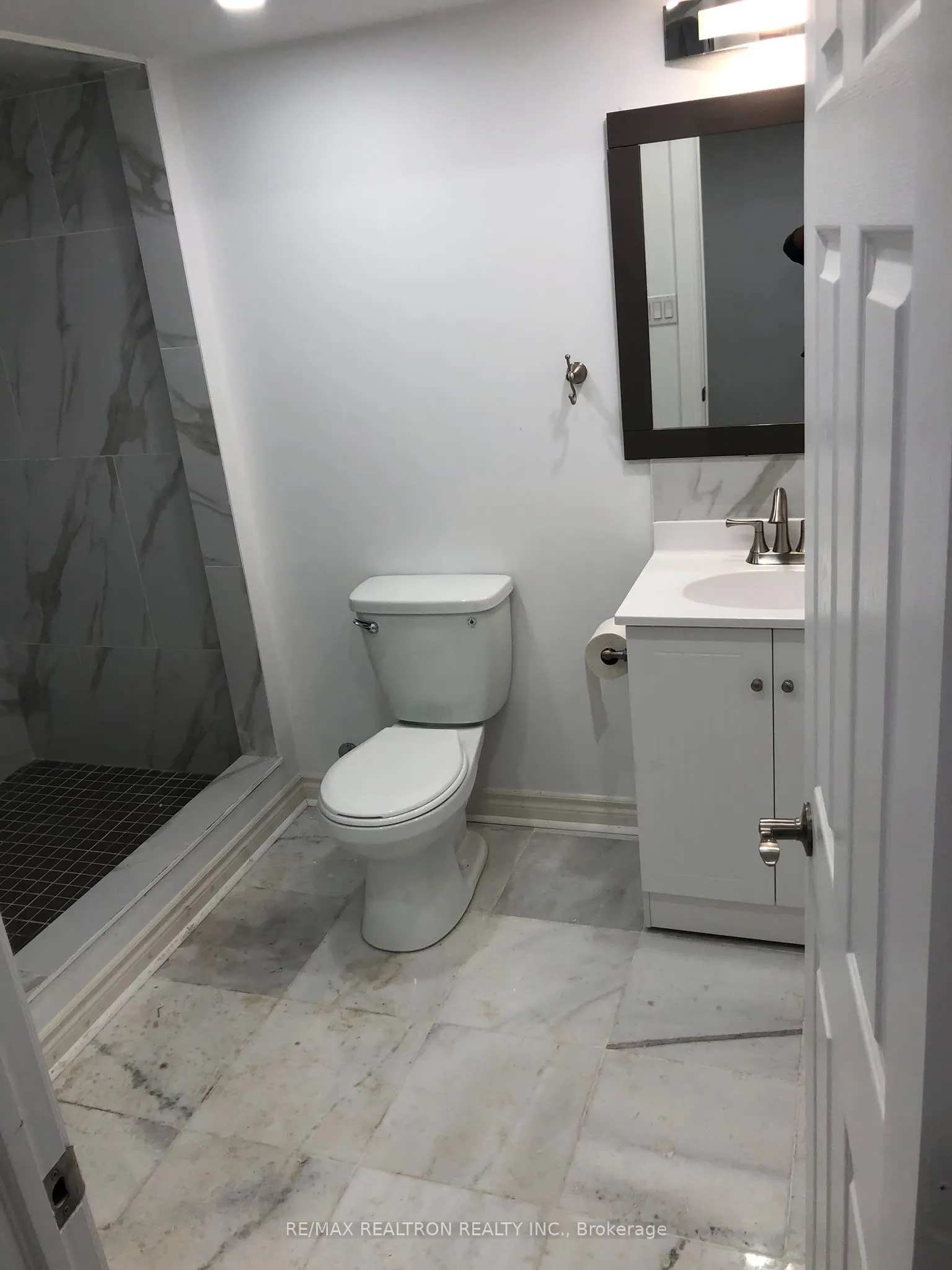 18 Ladder Crescent