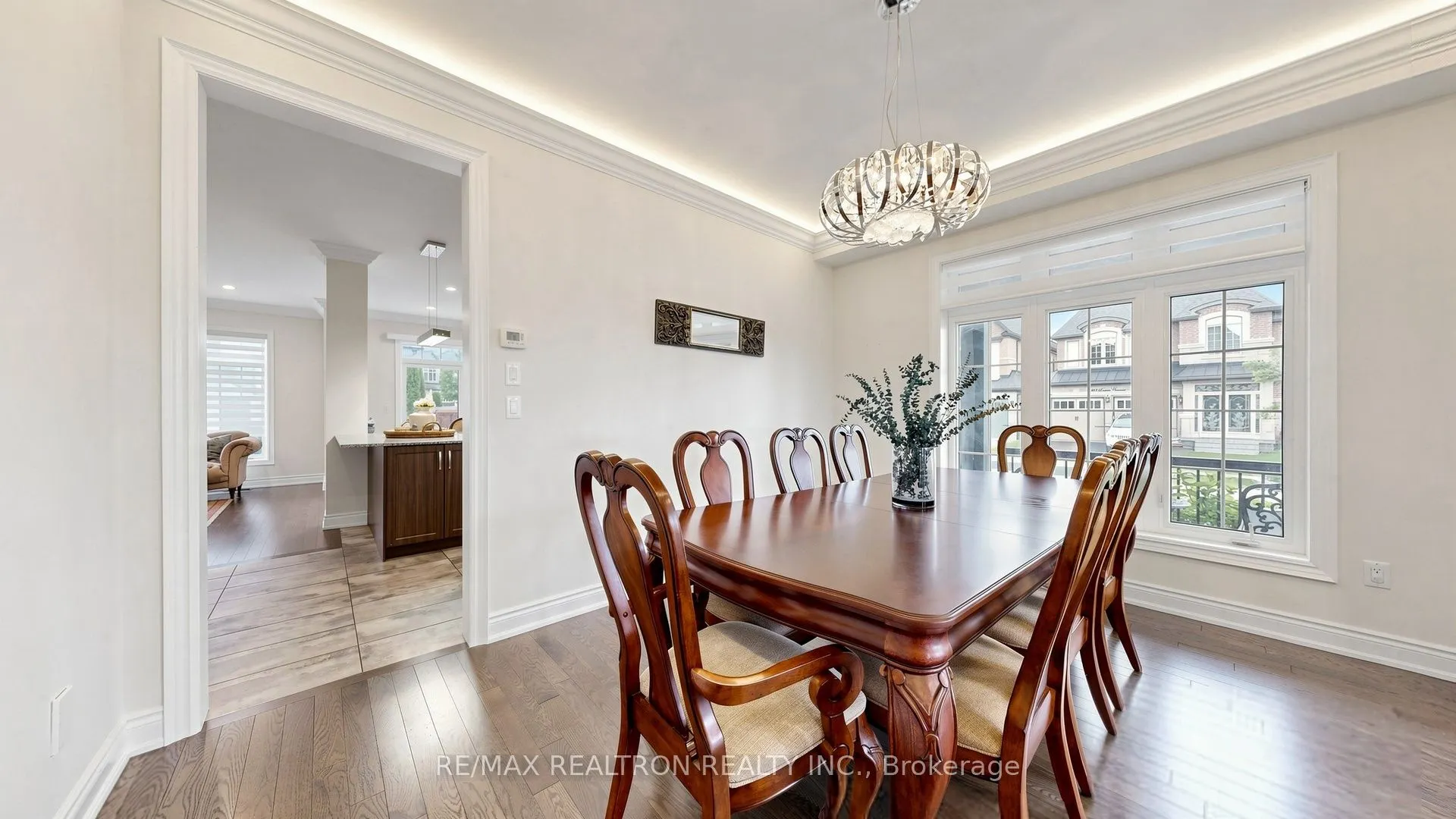 18 Ladder Crescent