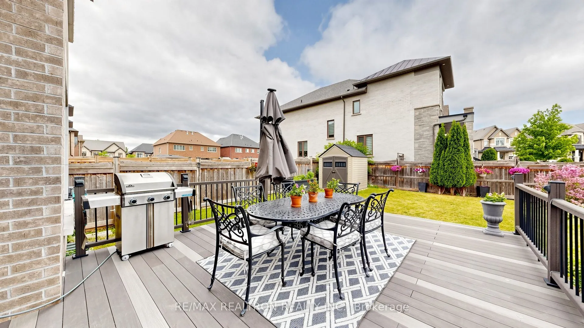 18 Ladder Crescent