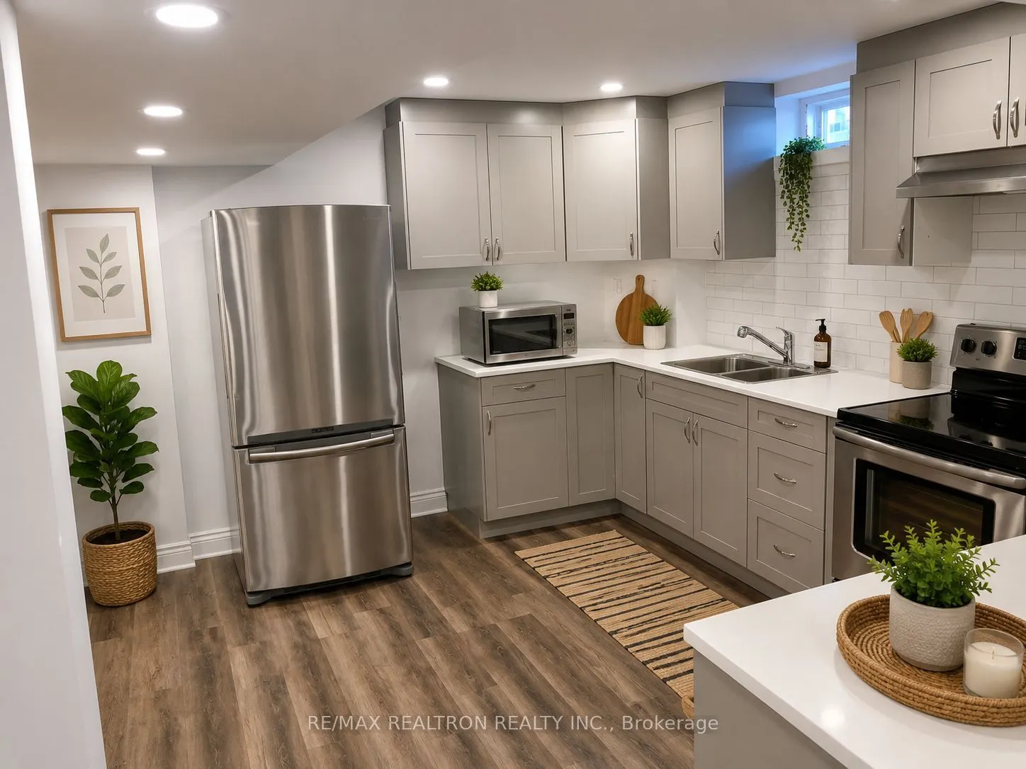 18 Ladder Crescent