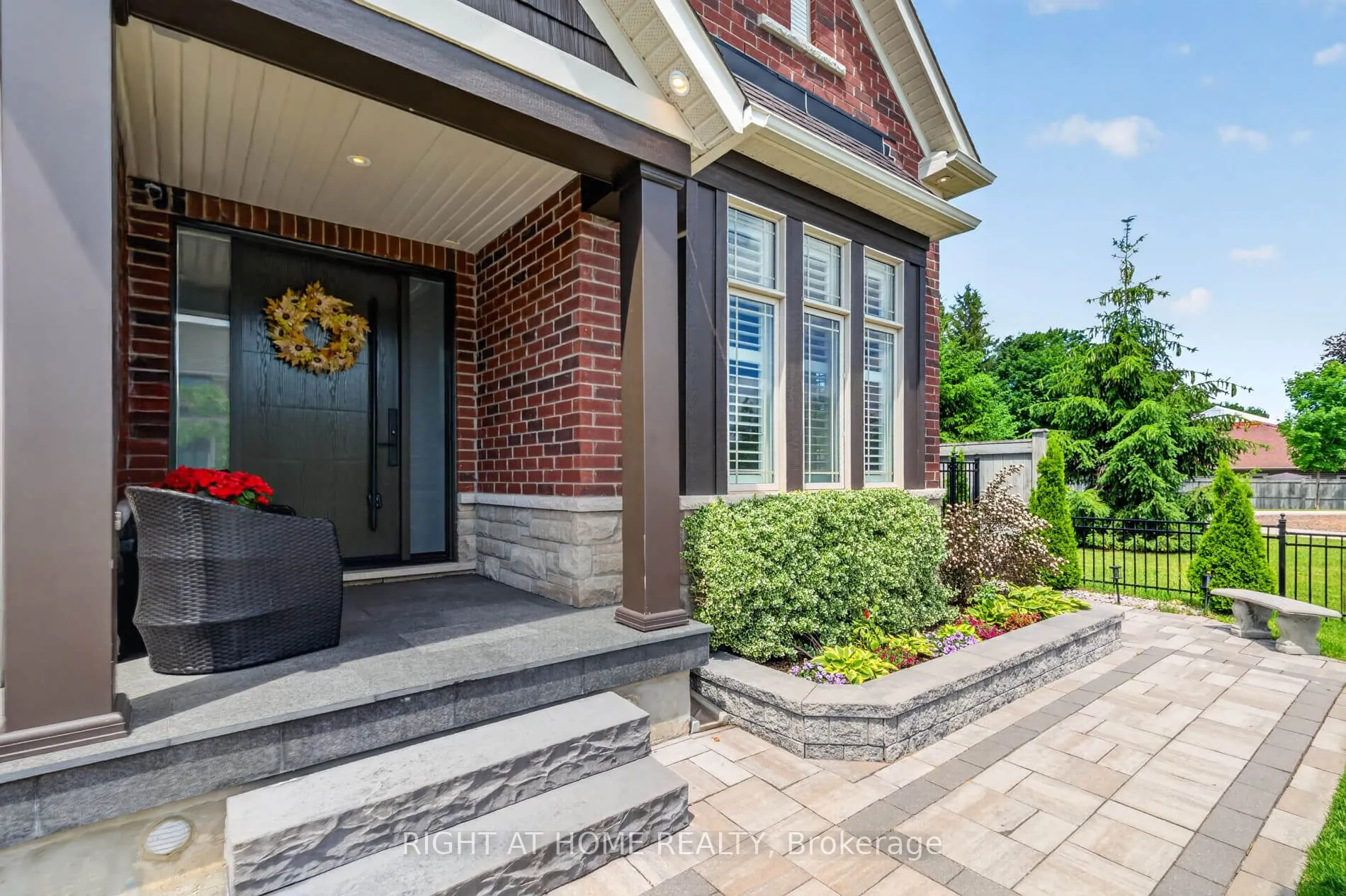 80 Sharpe Crescent