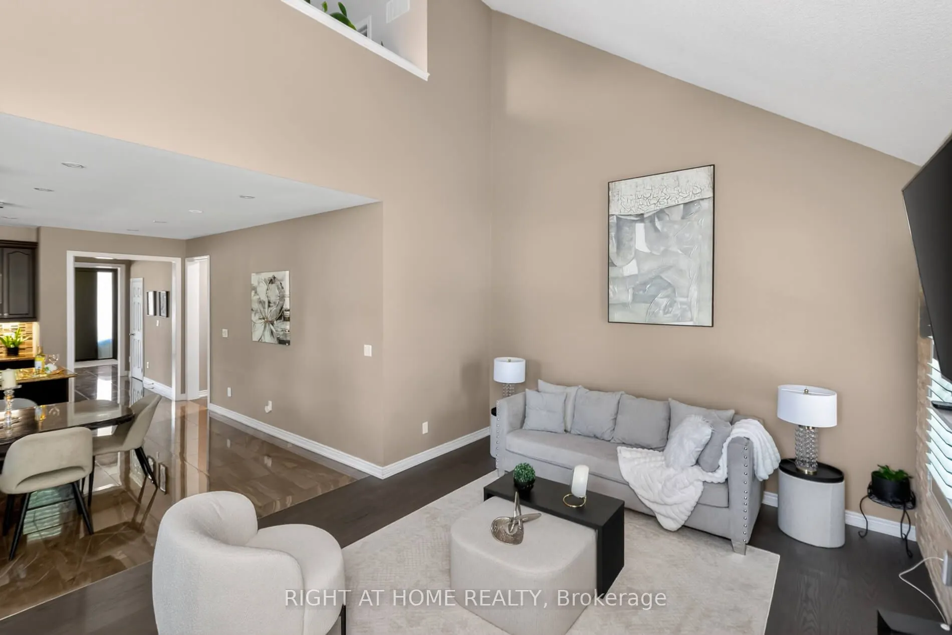 80 Sharpe Crescent