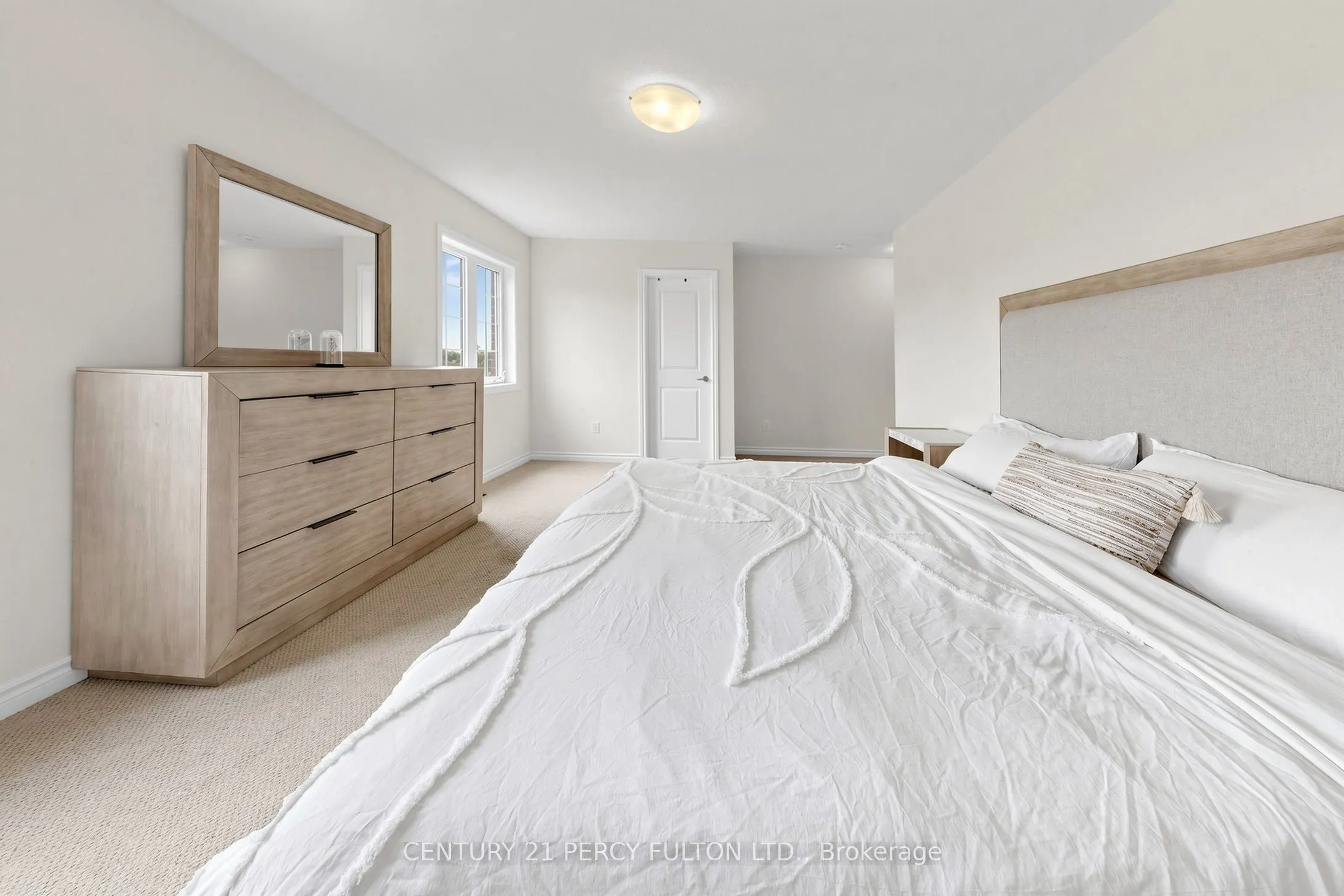 166 Ferragine Crescent