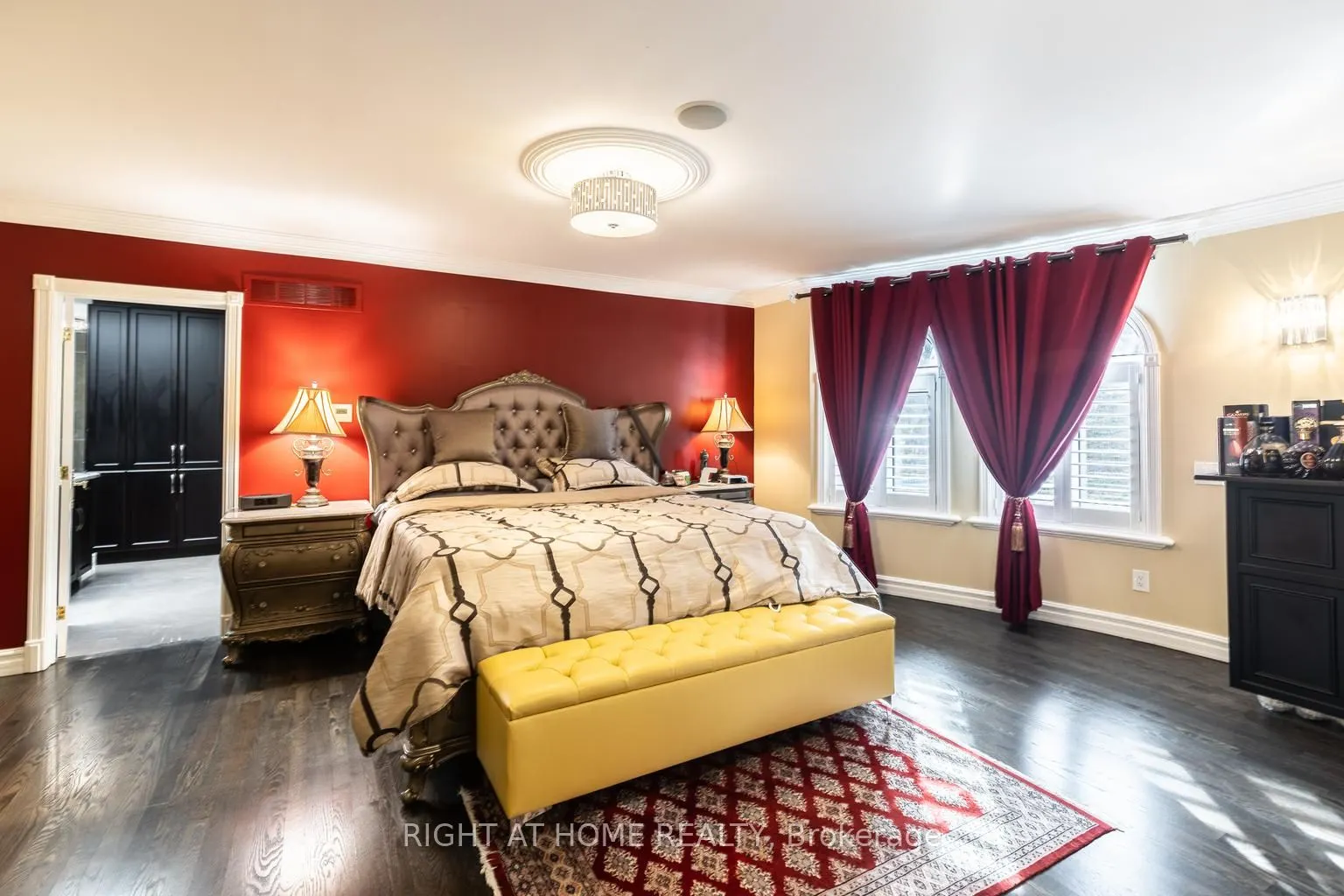 38 Sugarbush Court