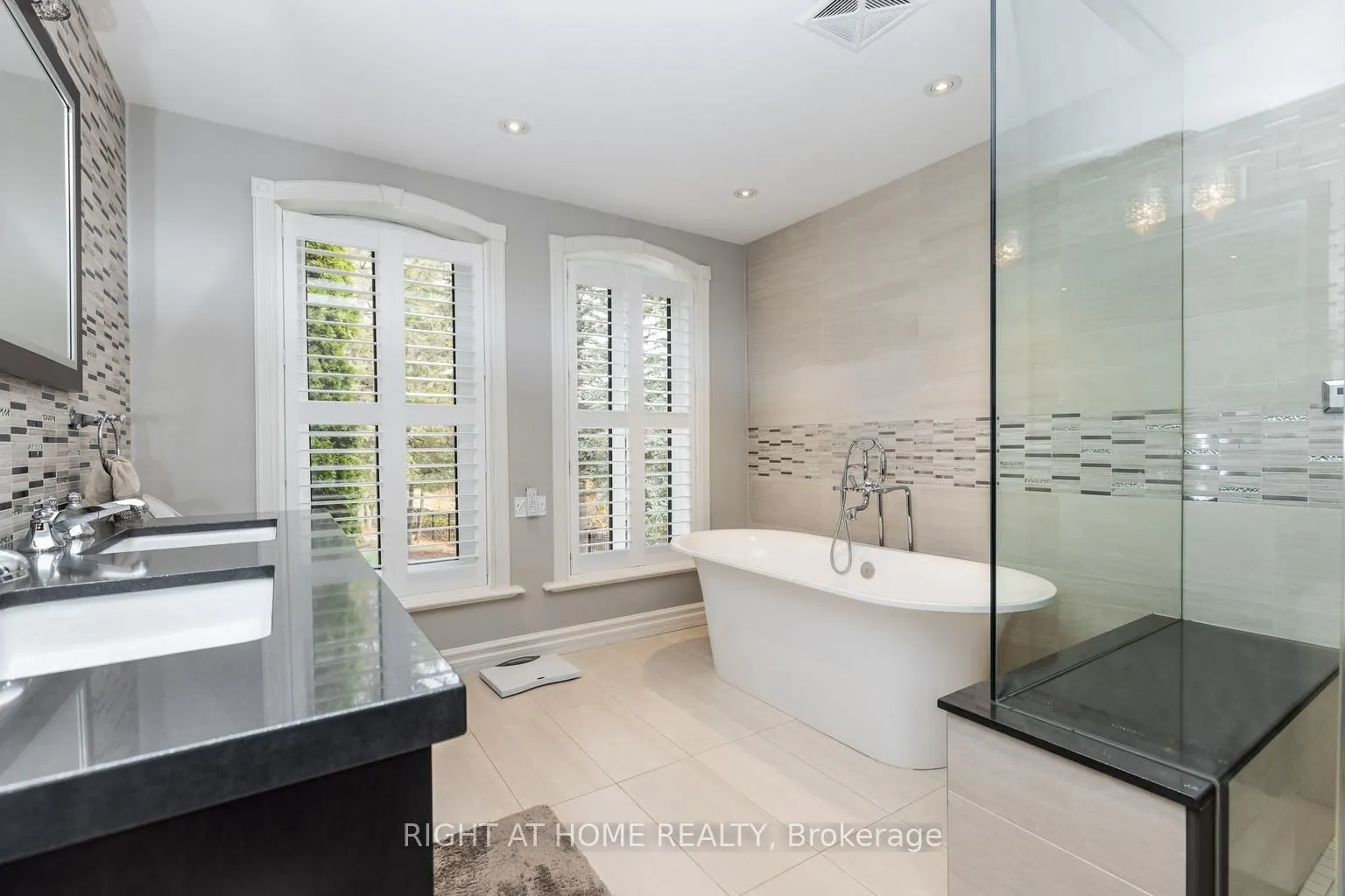 38 Sugarbush Court