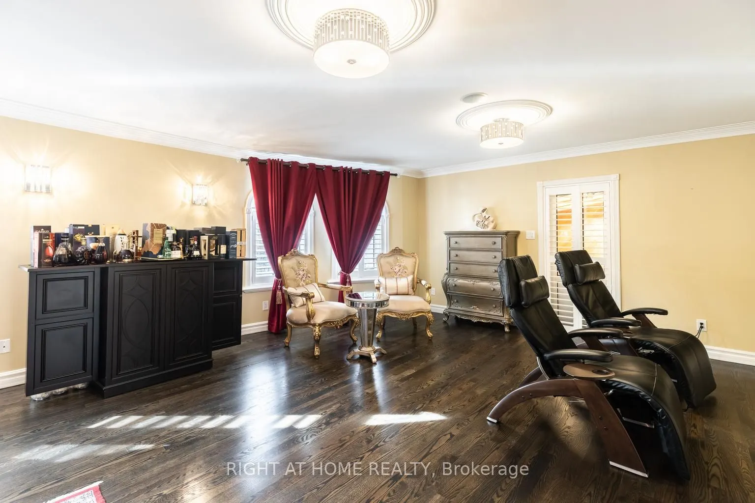 38 Sugarbush Court