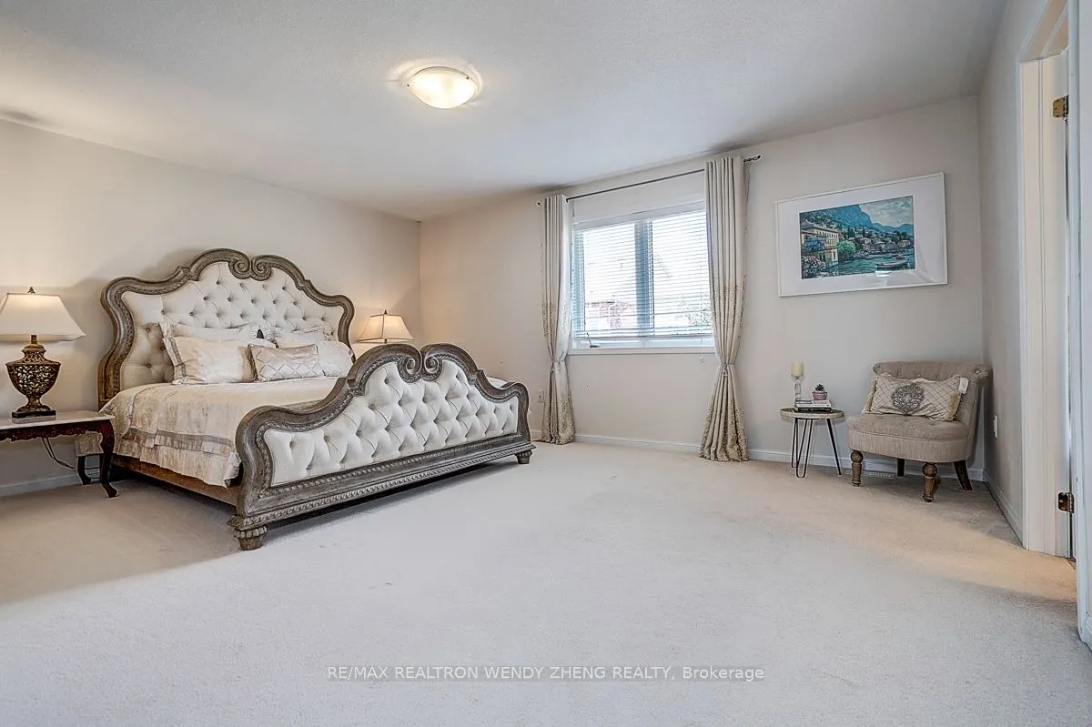 10 Collie Crescent