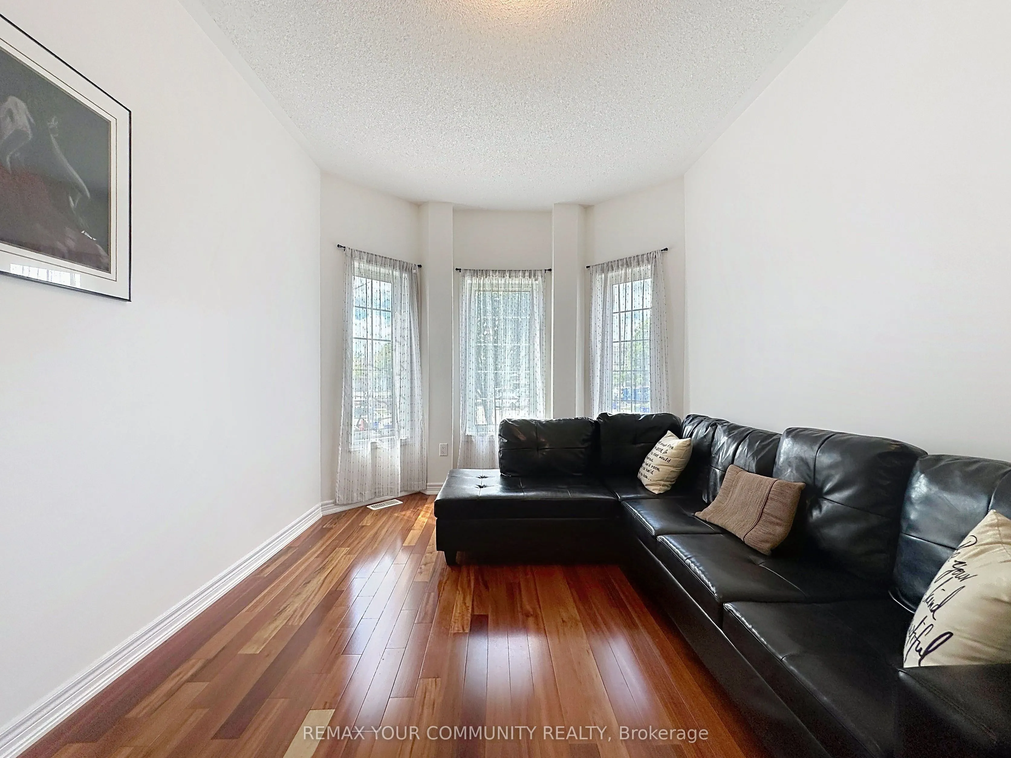 15 Bellefontaine Court