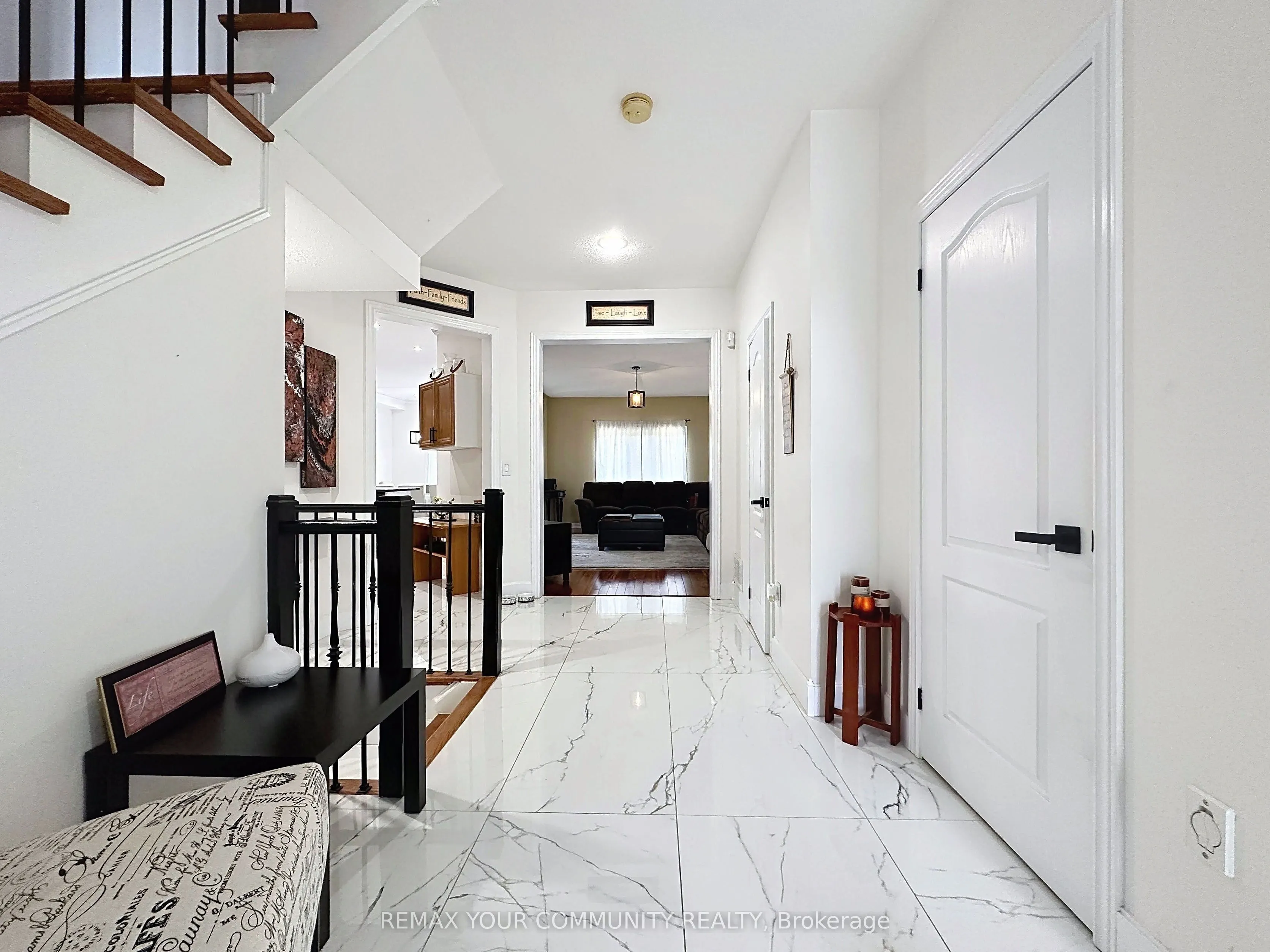 15 Bellefontaine Court