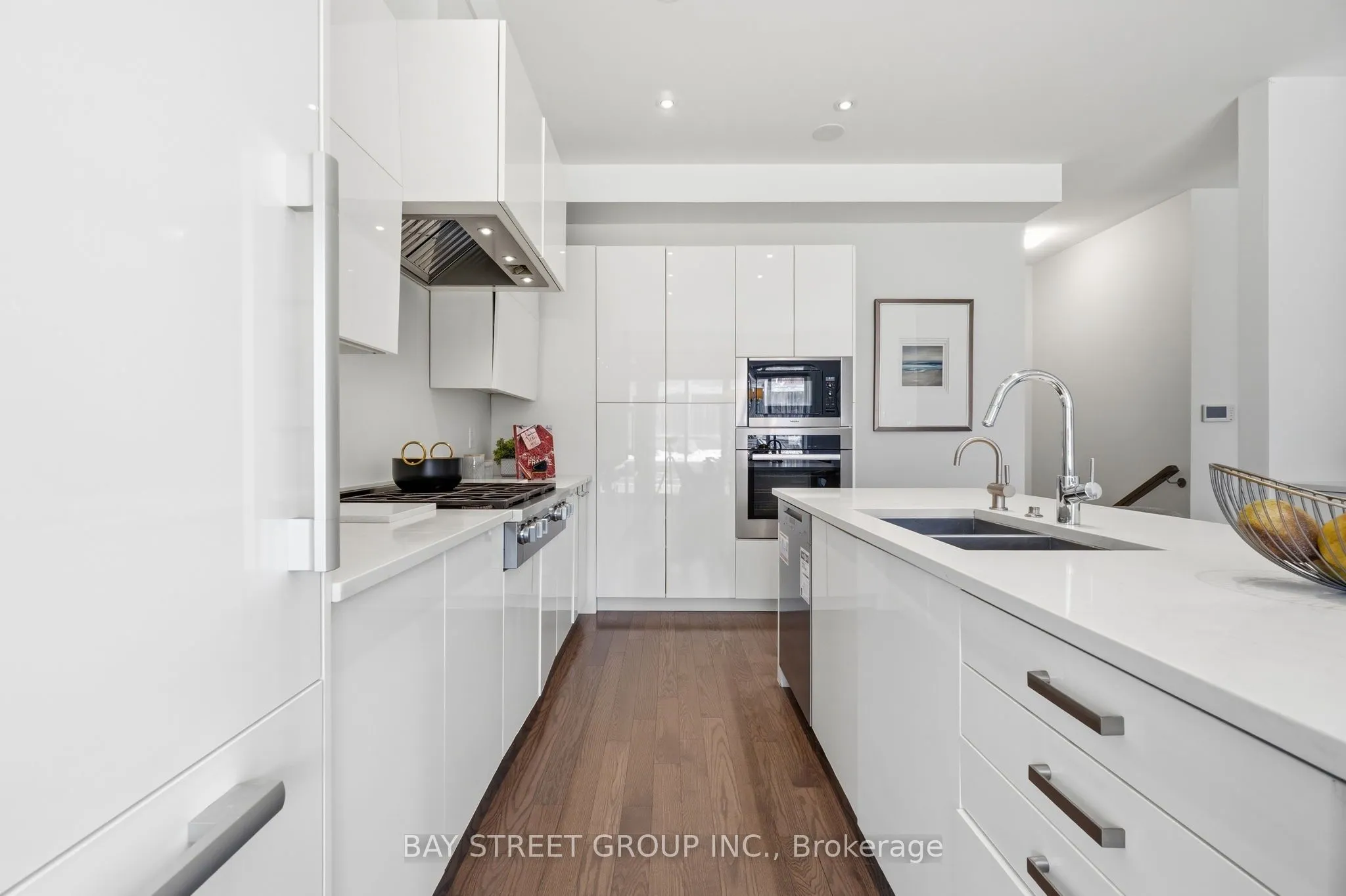 16 Farrell Road