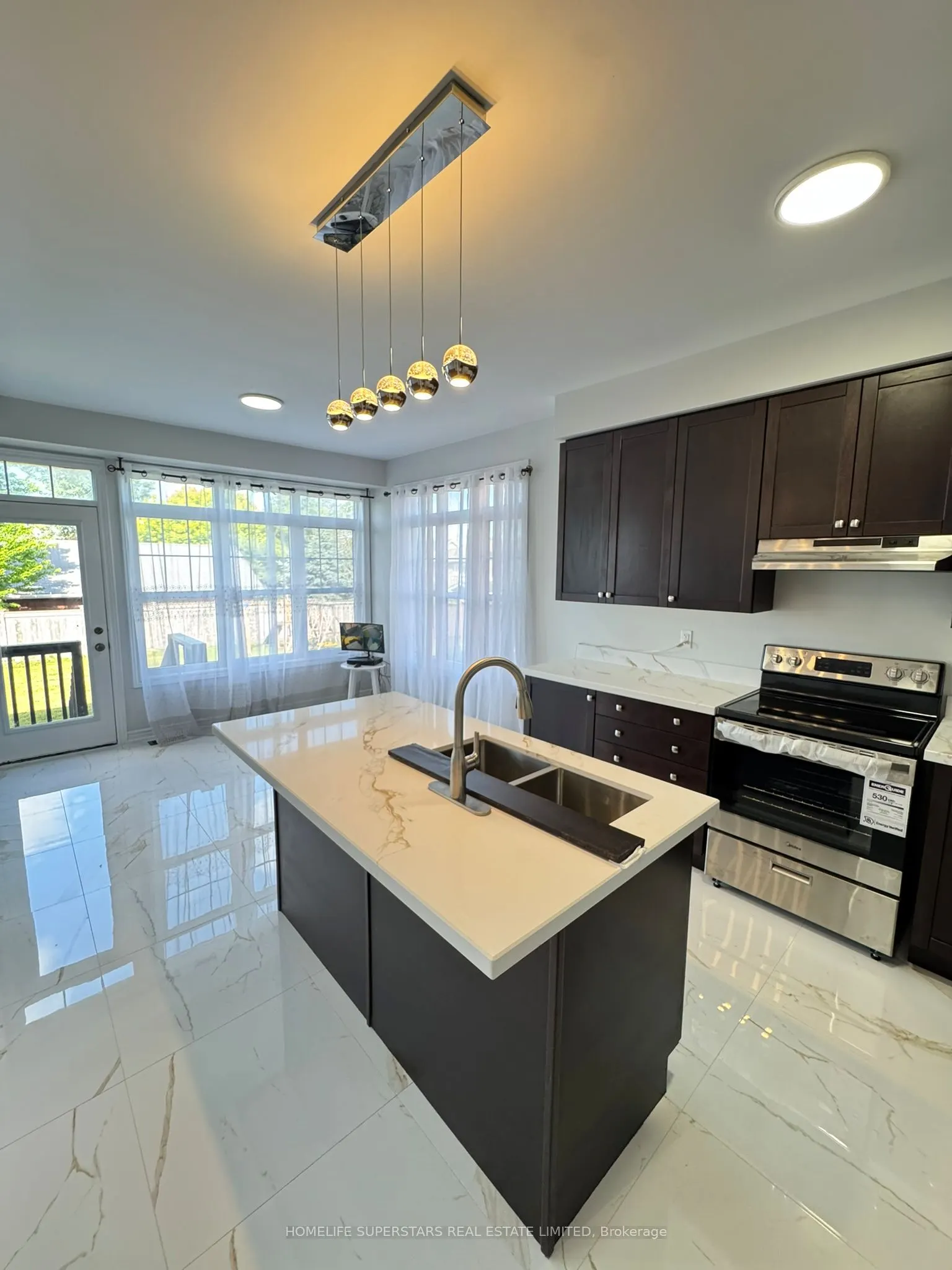 84 BELL Avenue