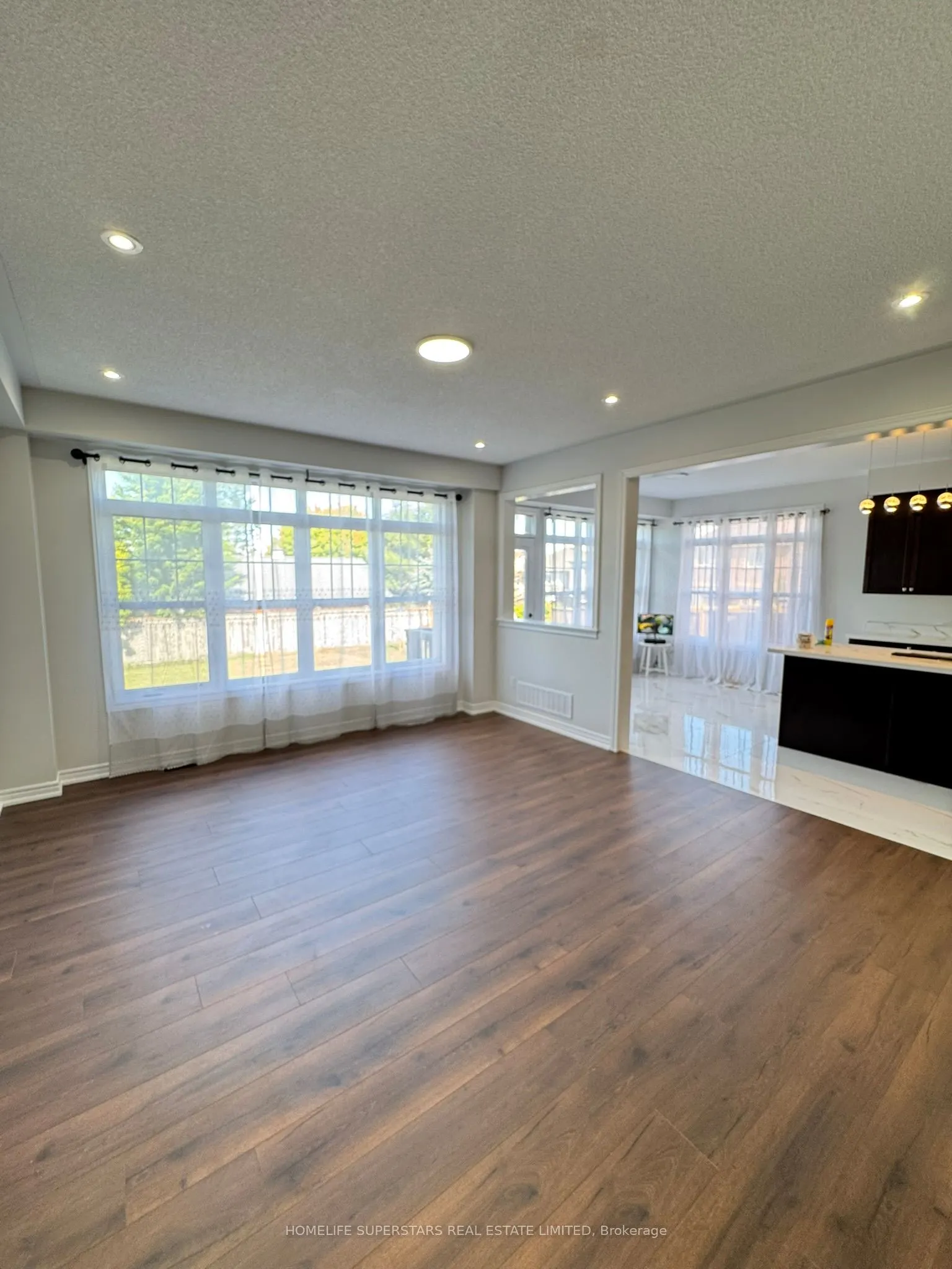 84 BELL Avenue