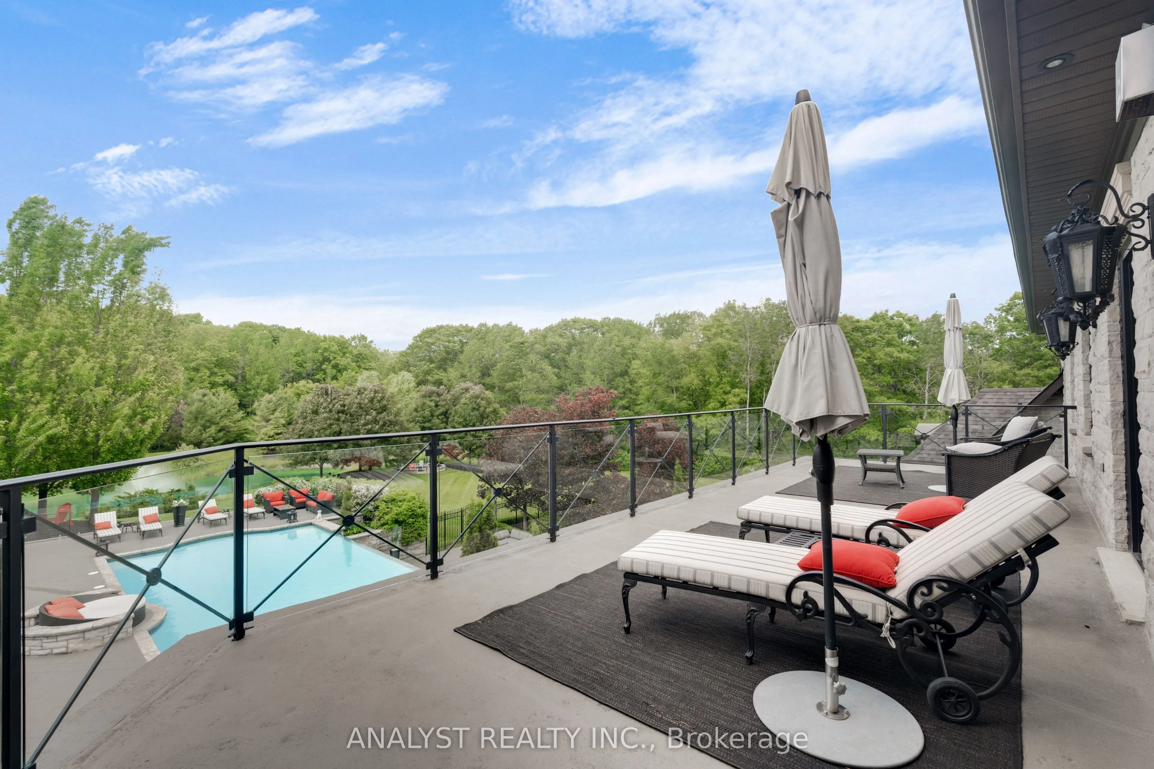 76 Scotch Valley Drive