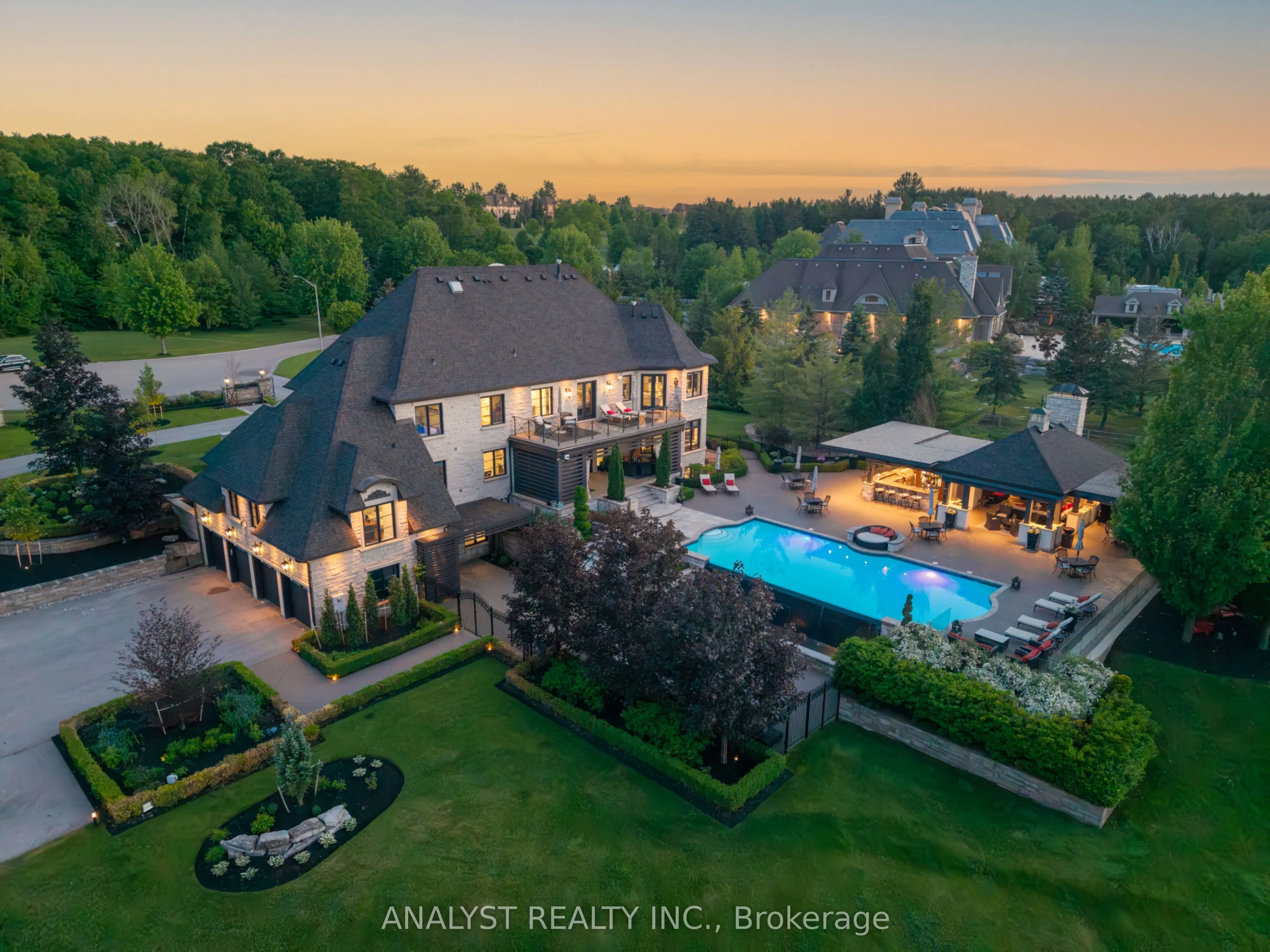 76 Scotch Valley Drive