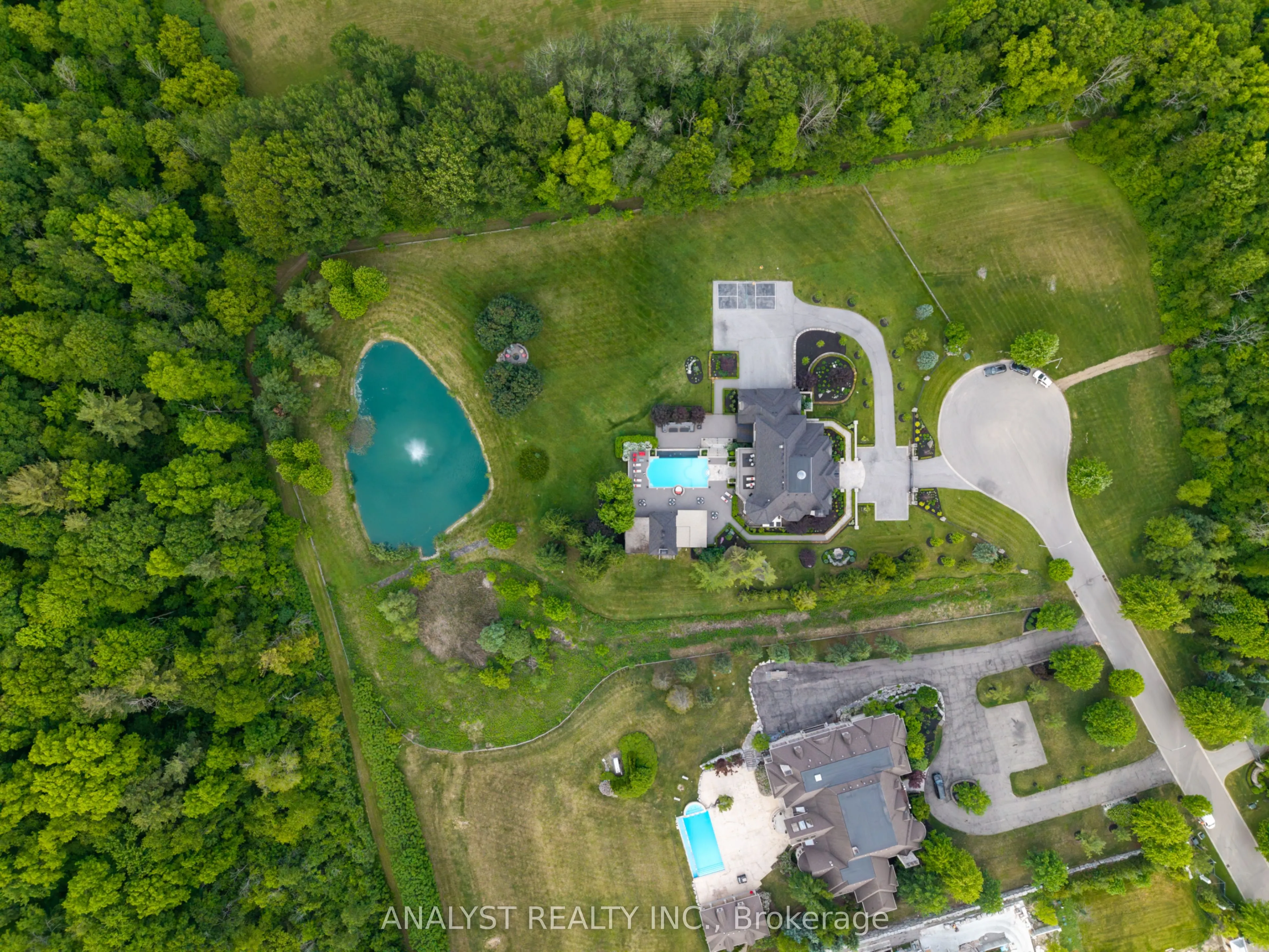 76 Scotch Valley Drive