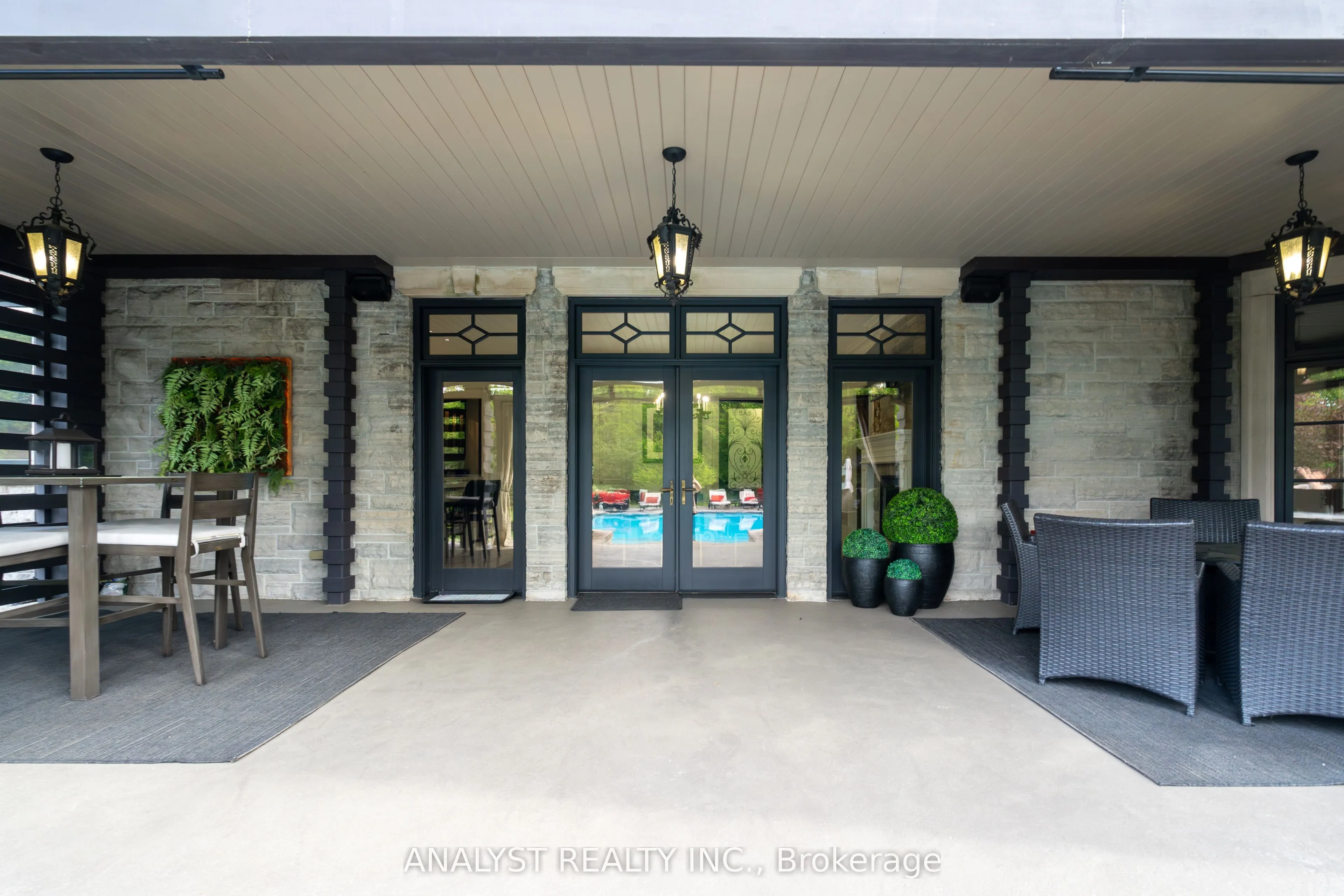 76 Scotch Valley Drive