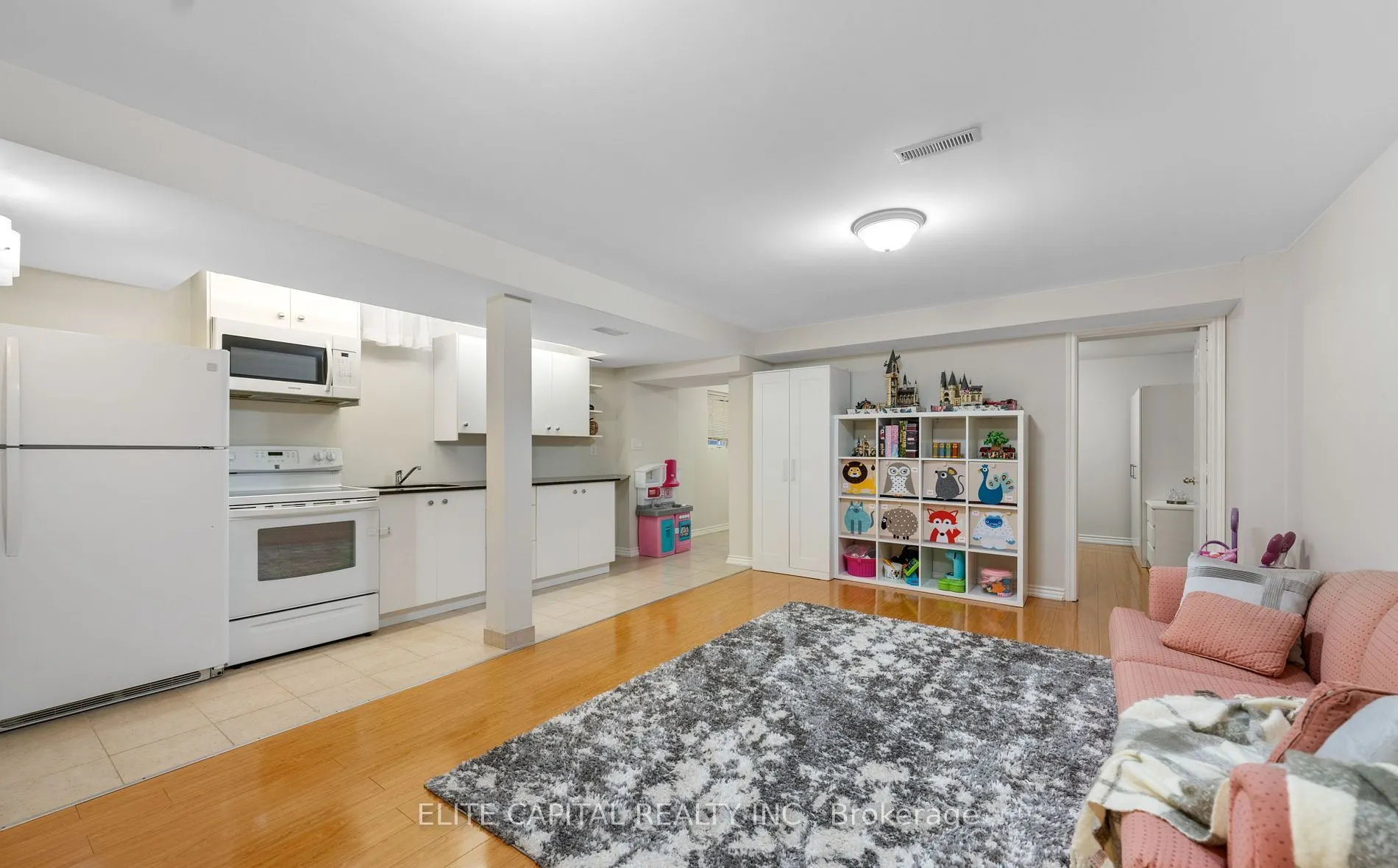 66 Carrier Crescent