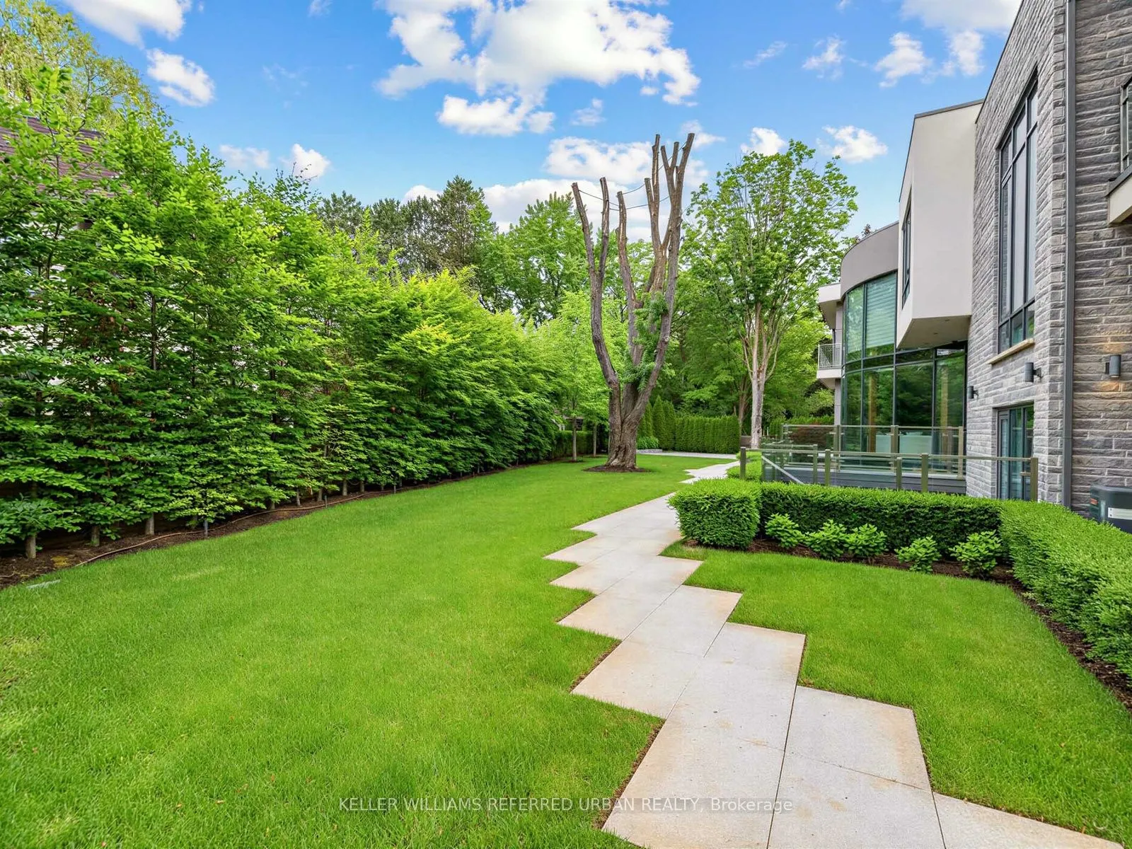 22 Hammok Crescent