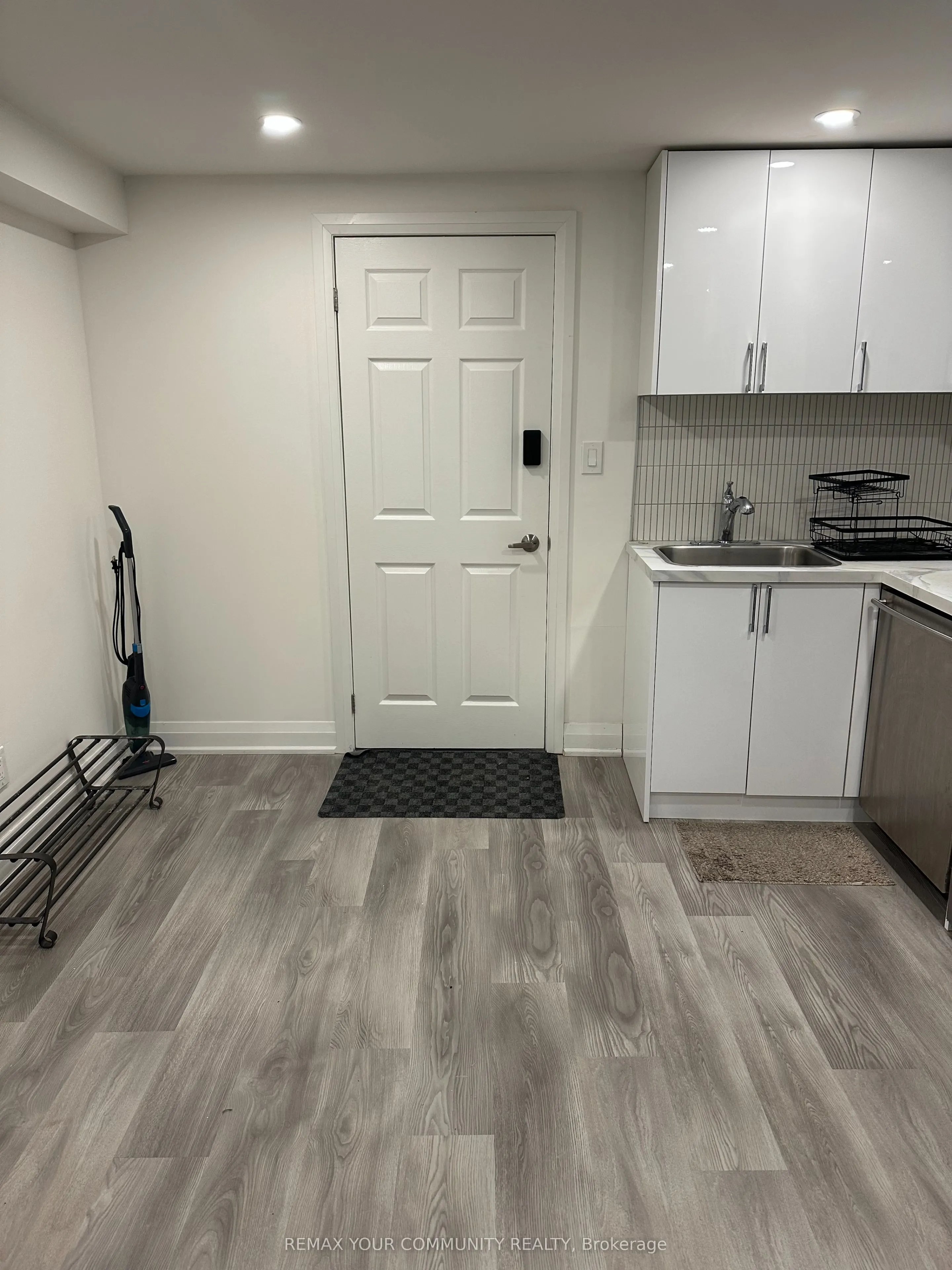 243 Orchard Heights Boulevard