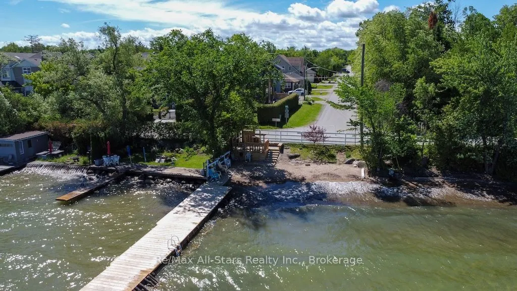 48 Brule Lakeway