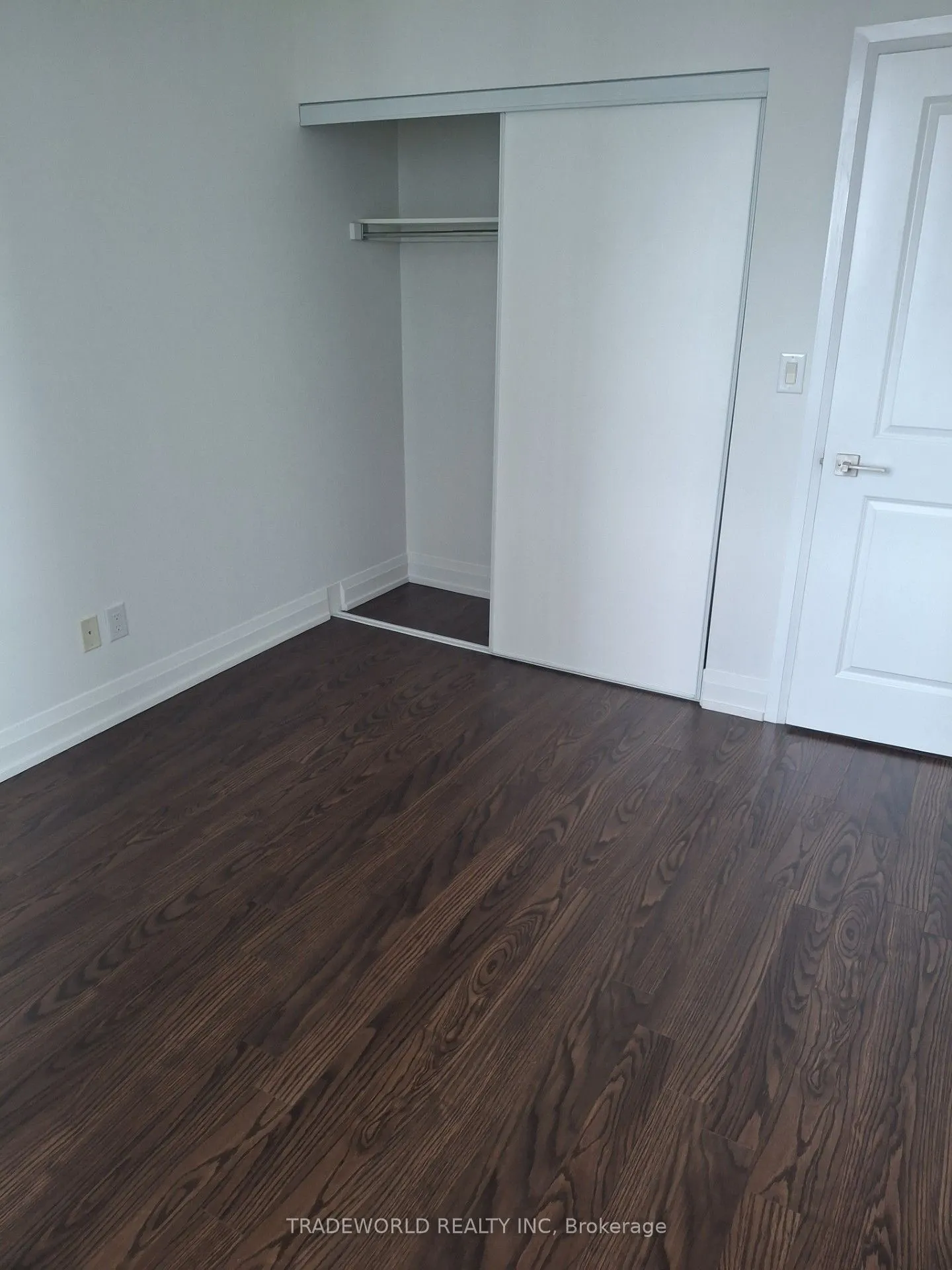 7171 Yonge Street ##901
