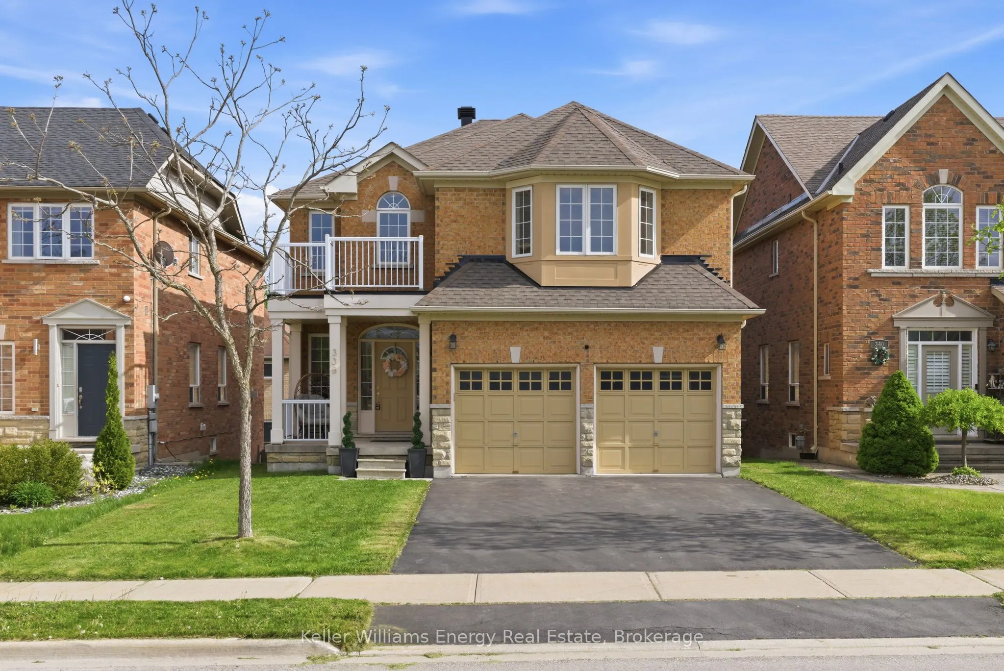 338 Dowson Loop