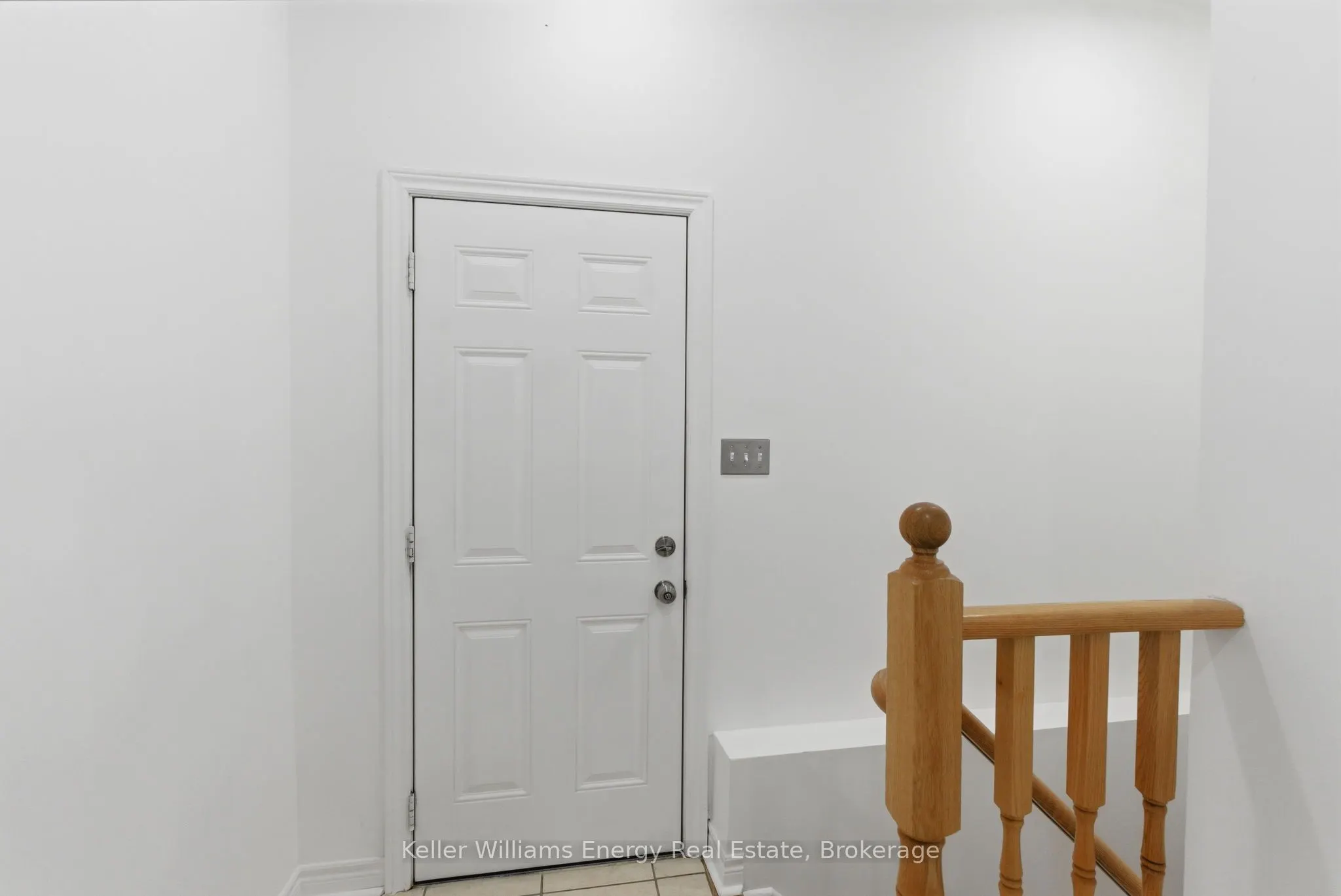 338 Dowson Loop