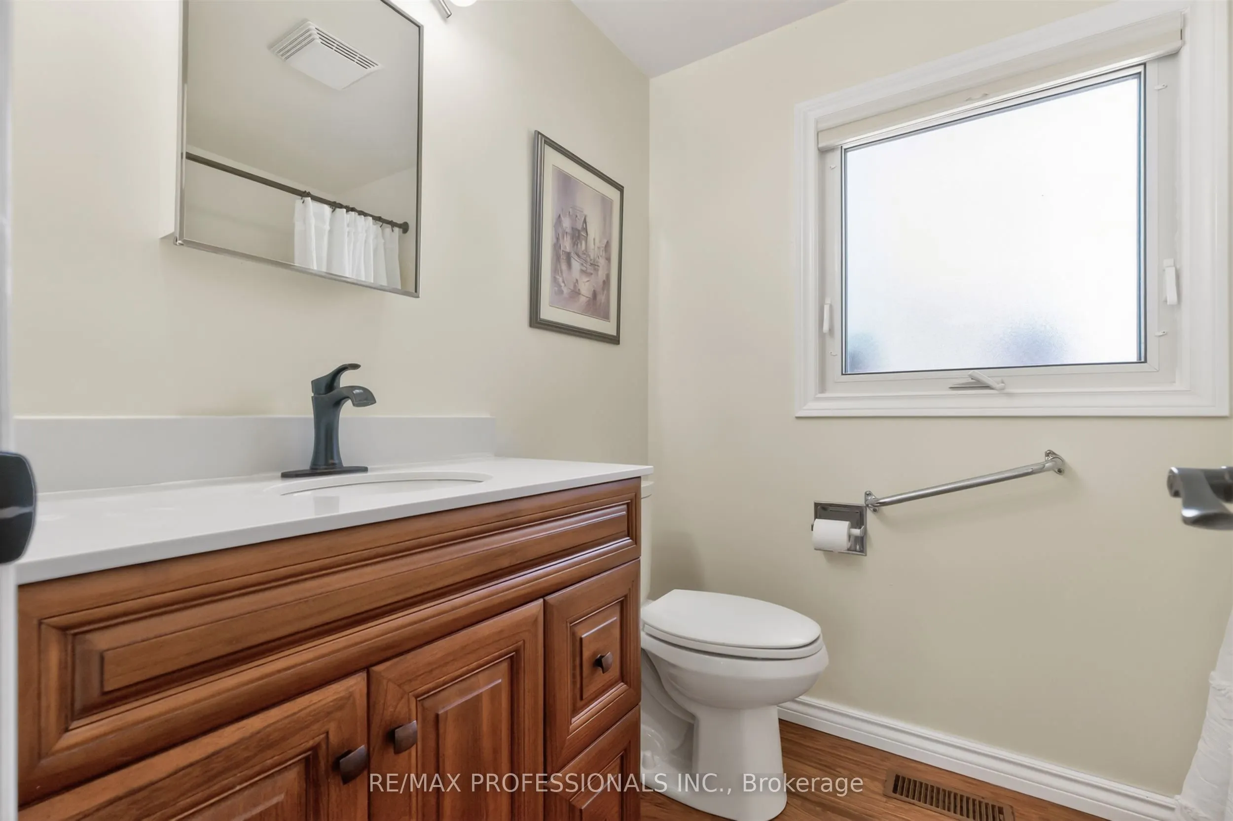 7 Tamarack Court