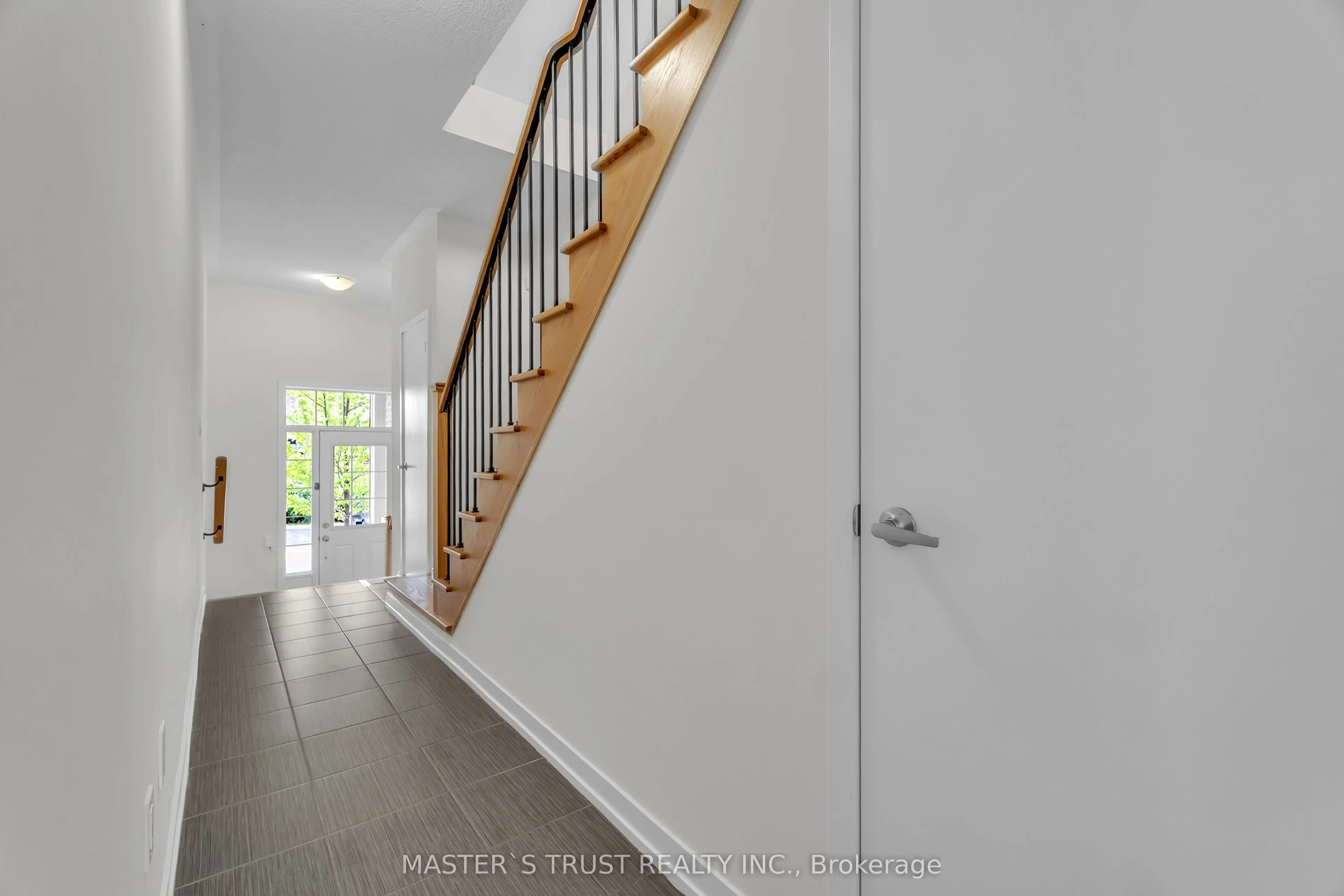 183 Harding Park Street