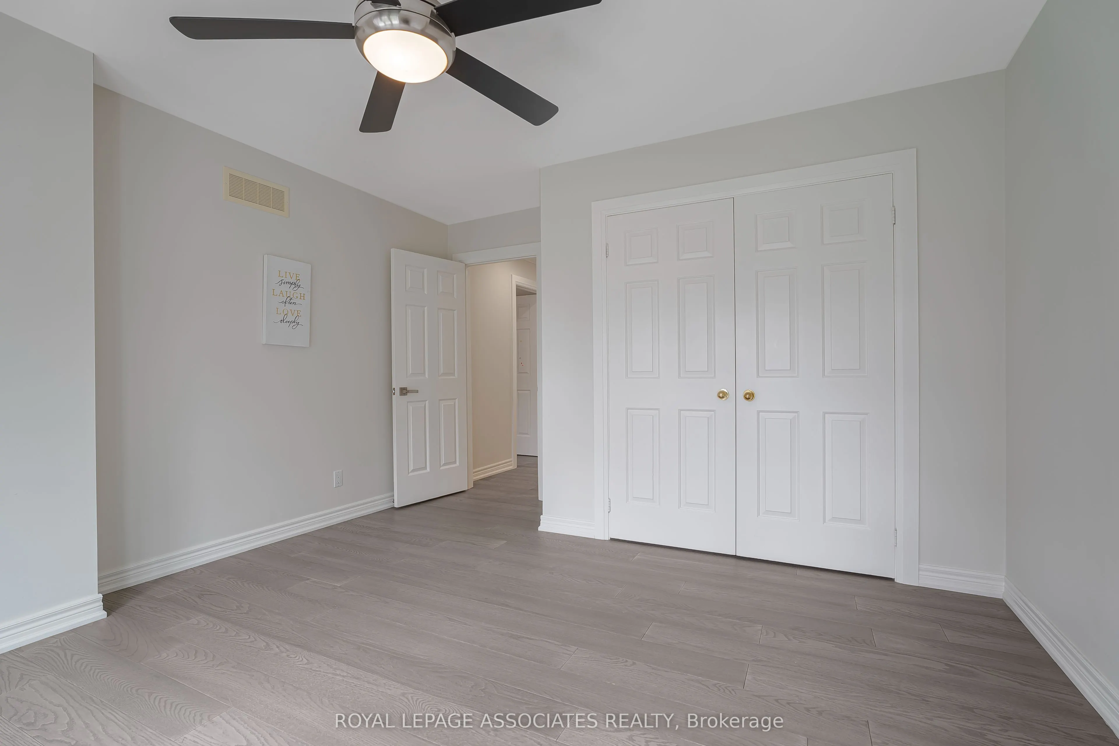 69 Raeview Drive