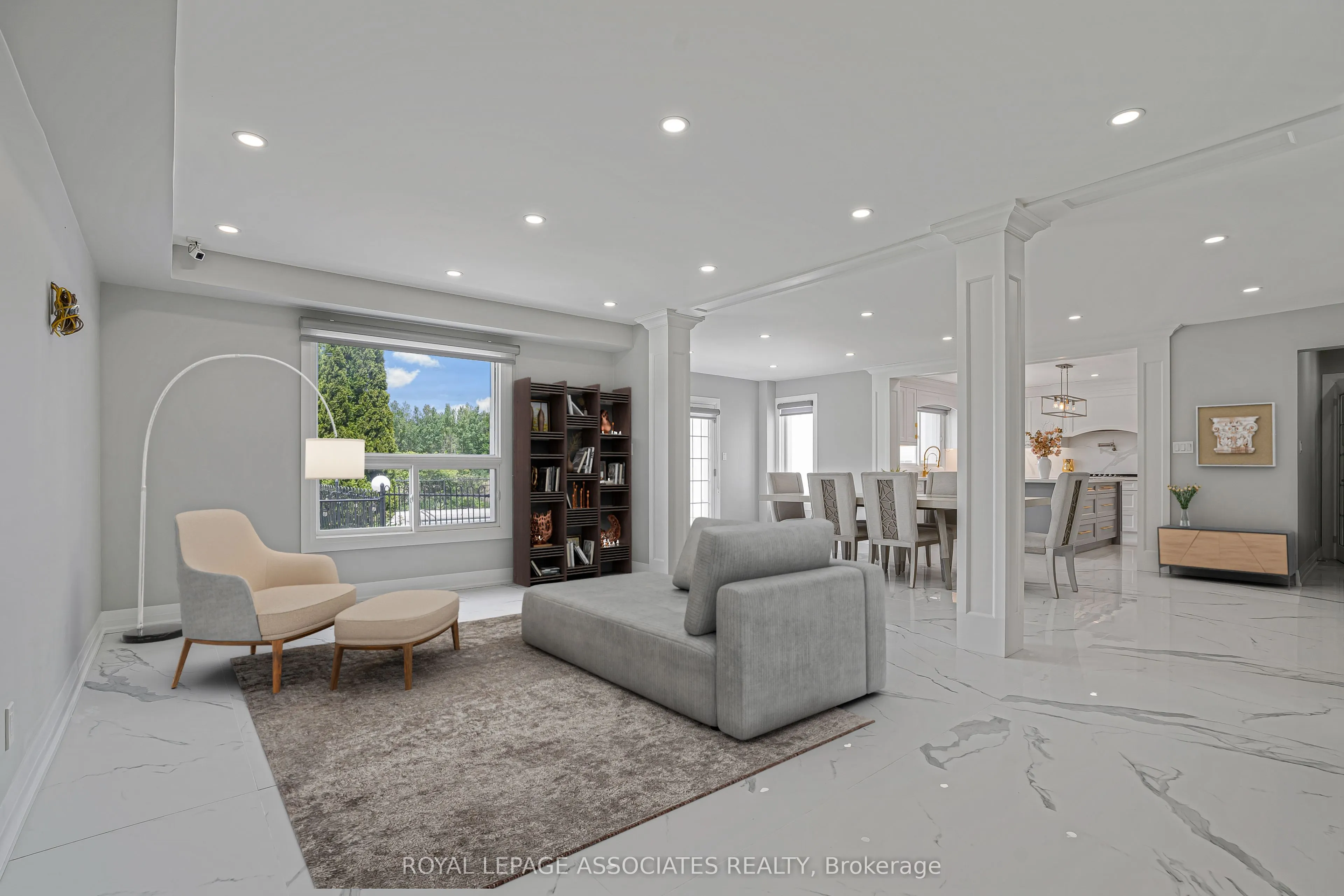 69 Raeview Drive