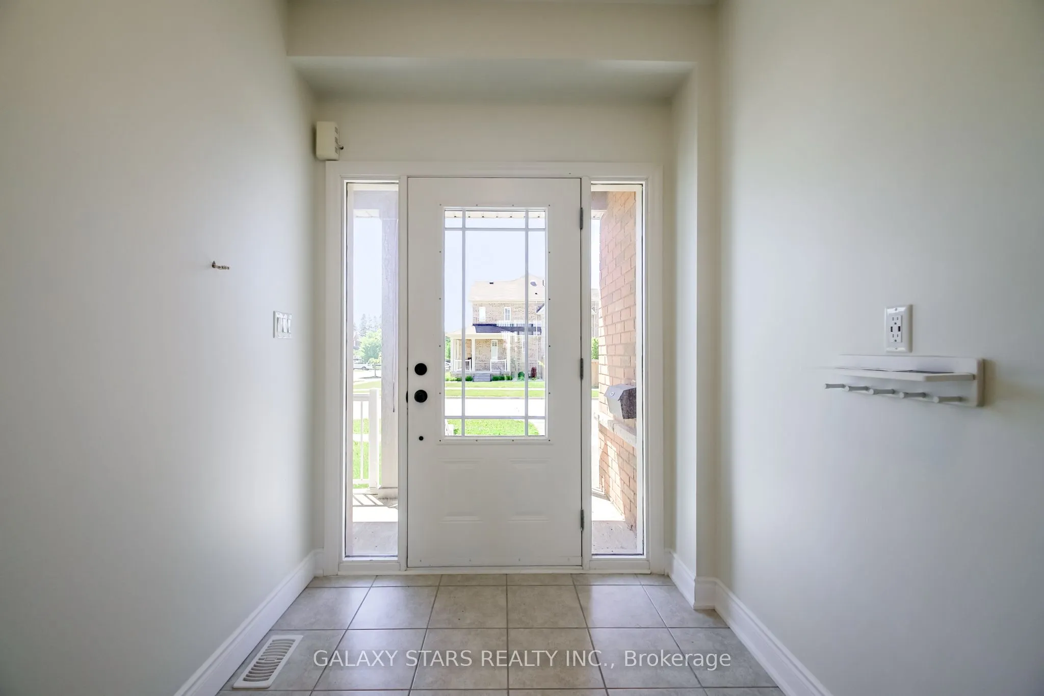 22 Don Hadden Crescent