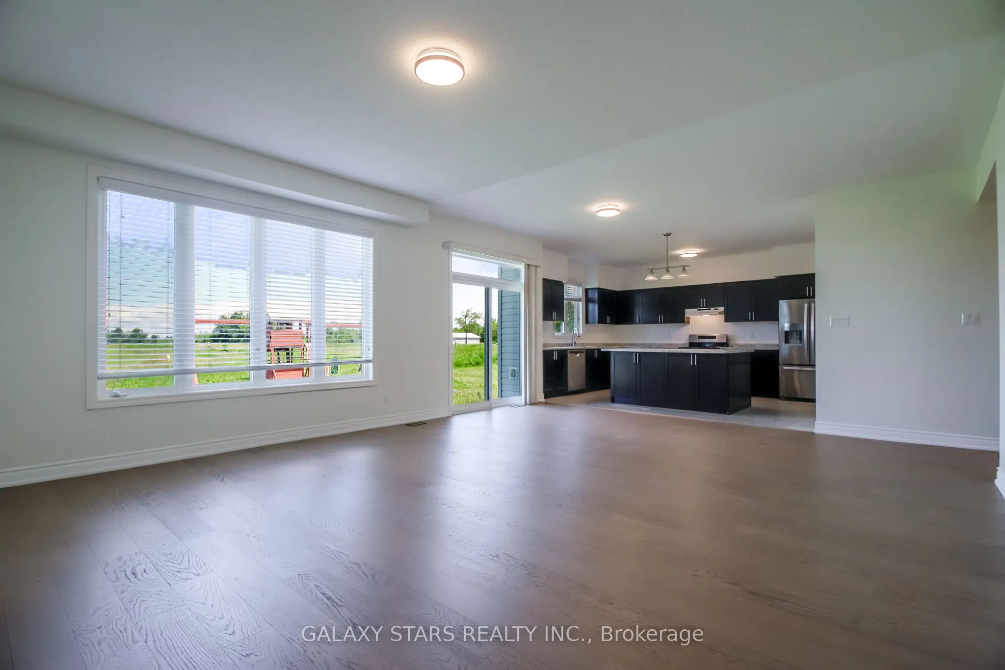 22 Don Hadden Crescent