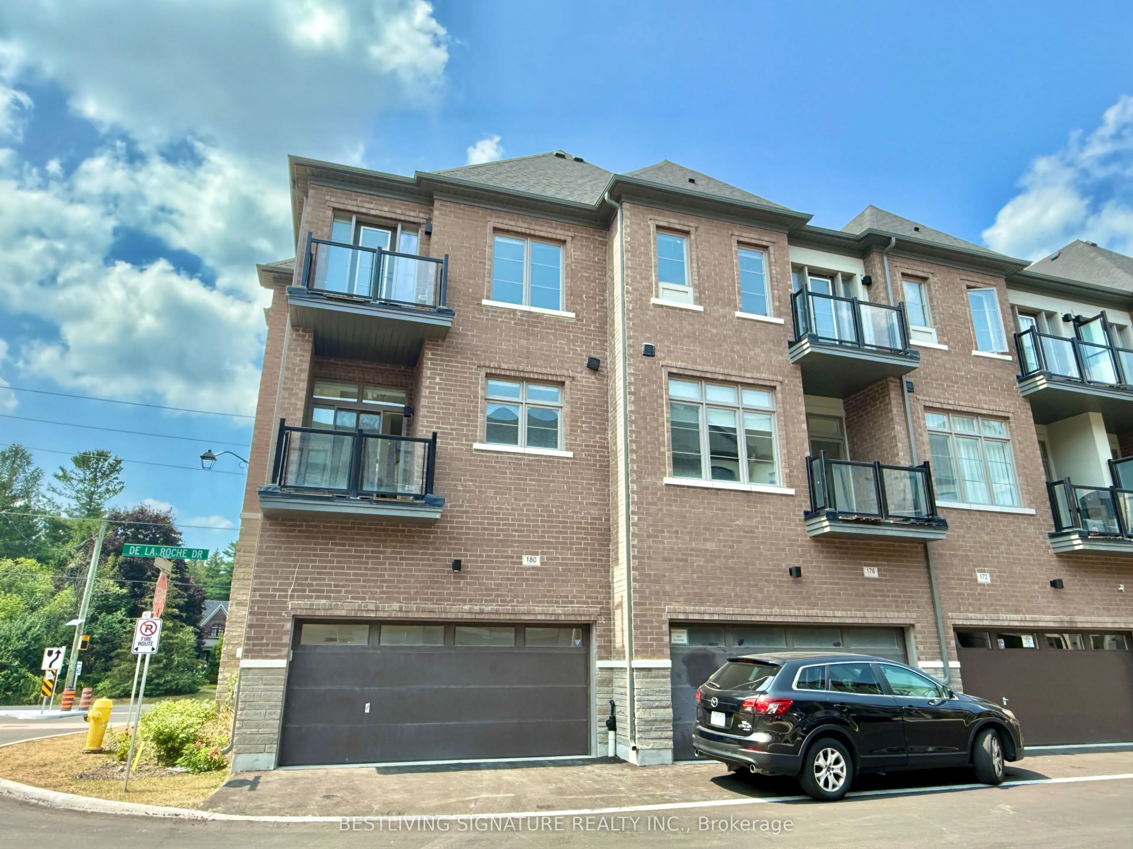 180 De La Roche Drive