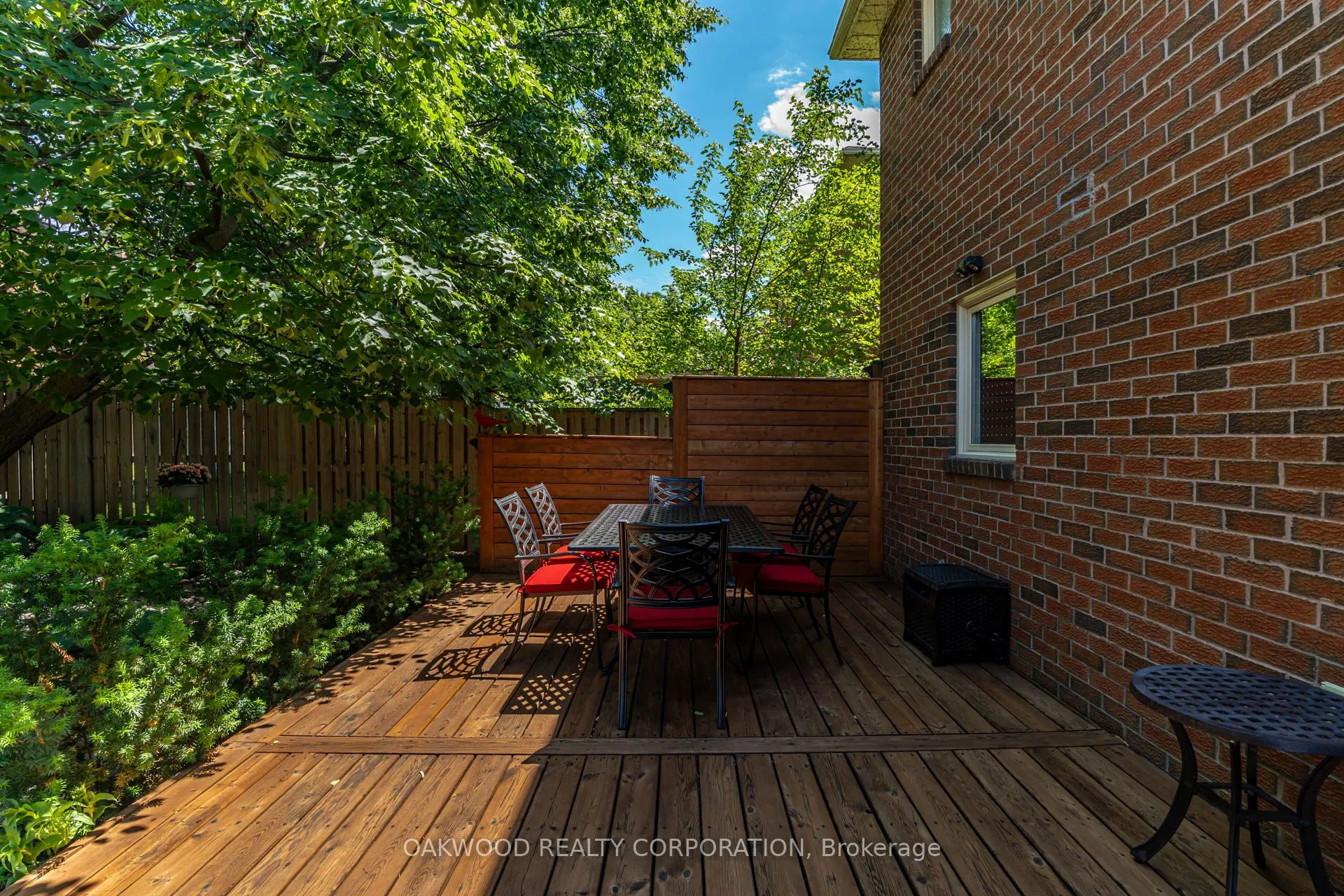 486 Greenock Drive