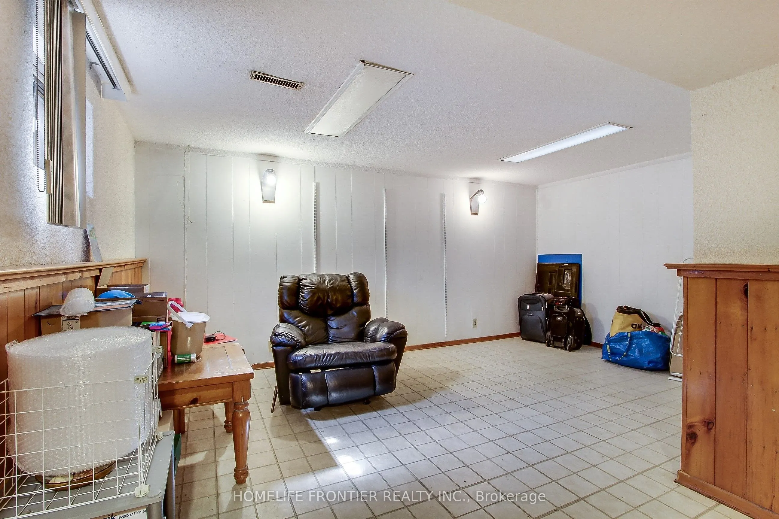 5 Penwick Crescent