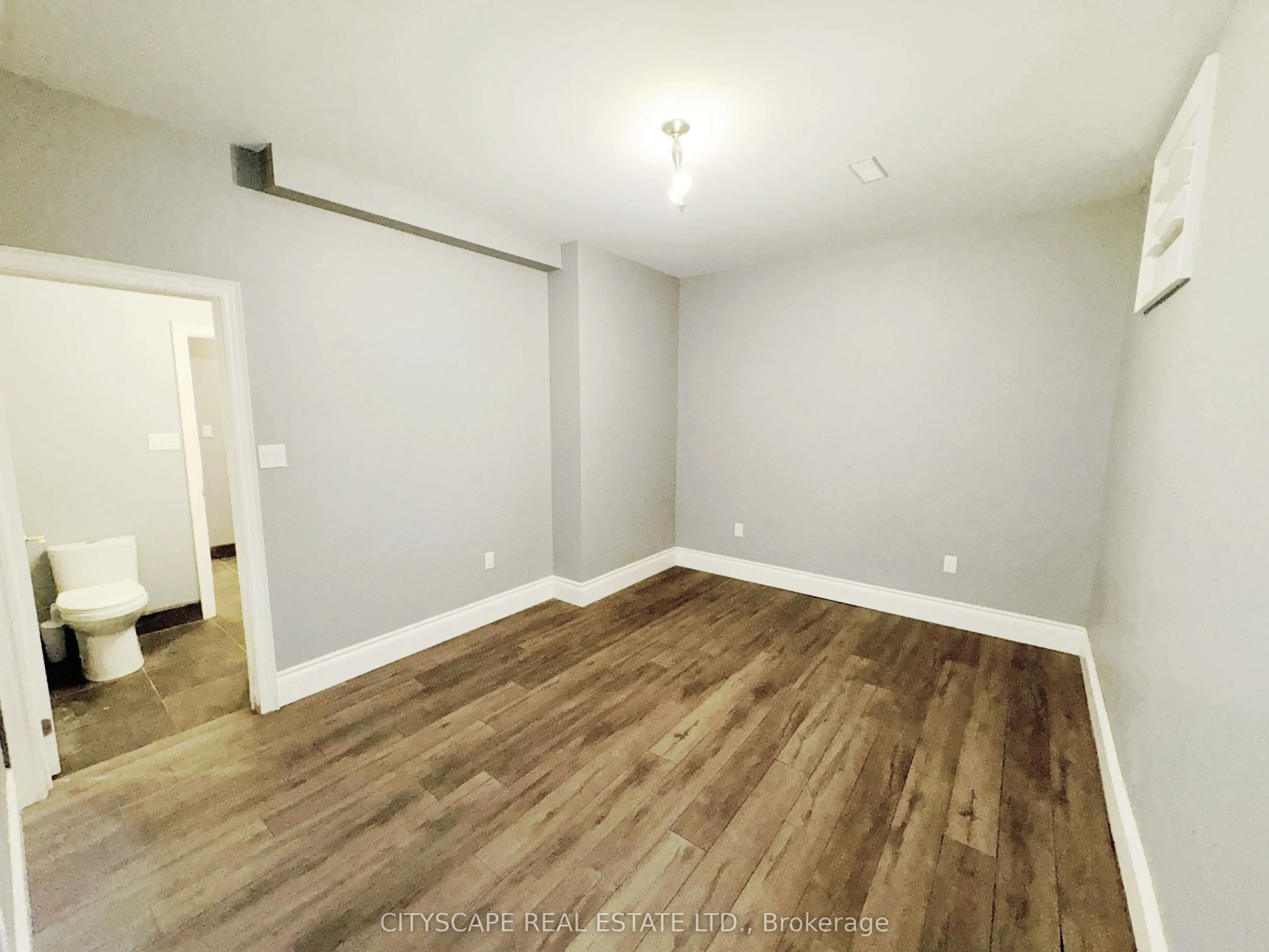 369 Coventry Hill Trail