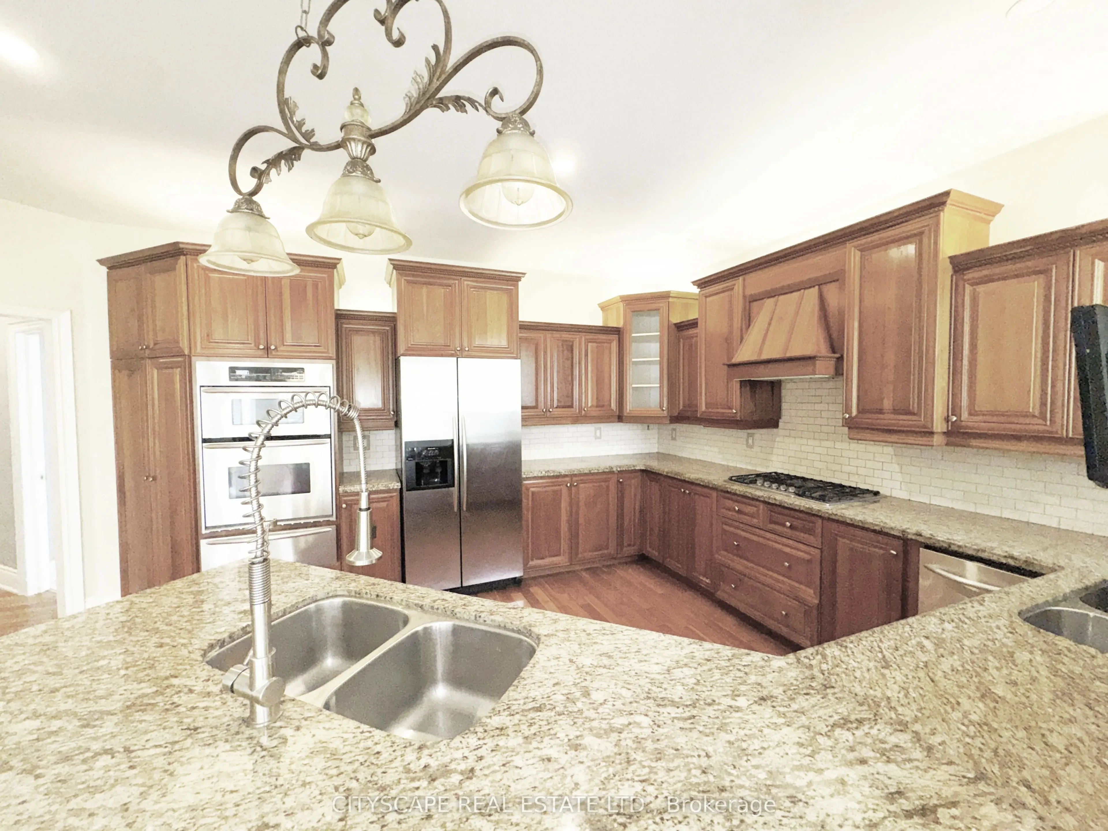 369 Coventry Hill Trail