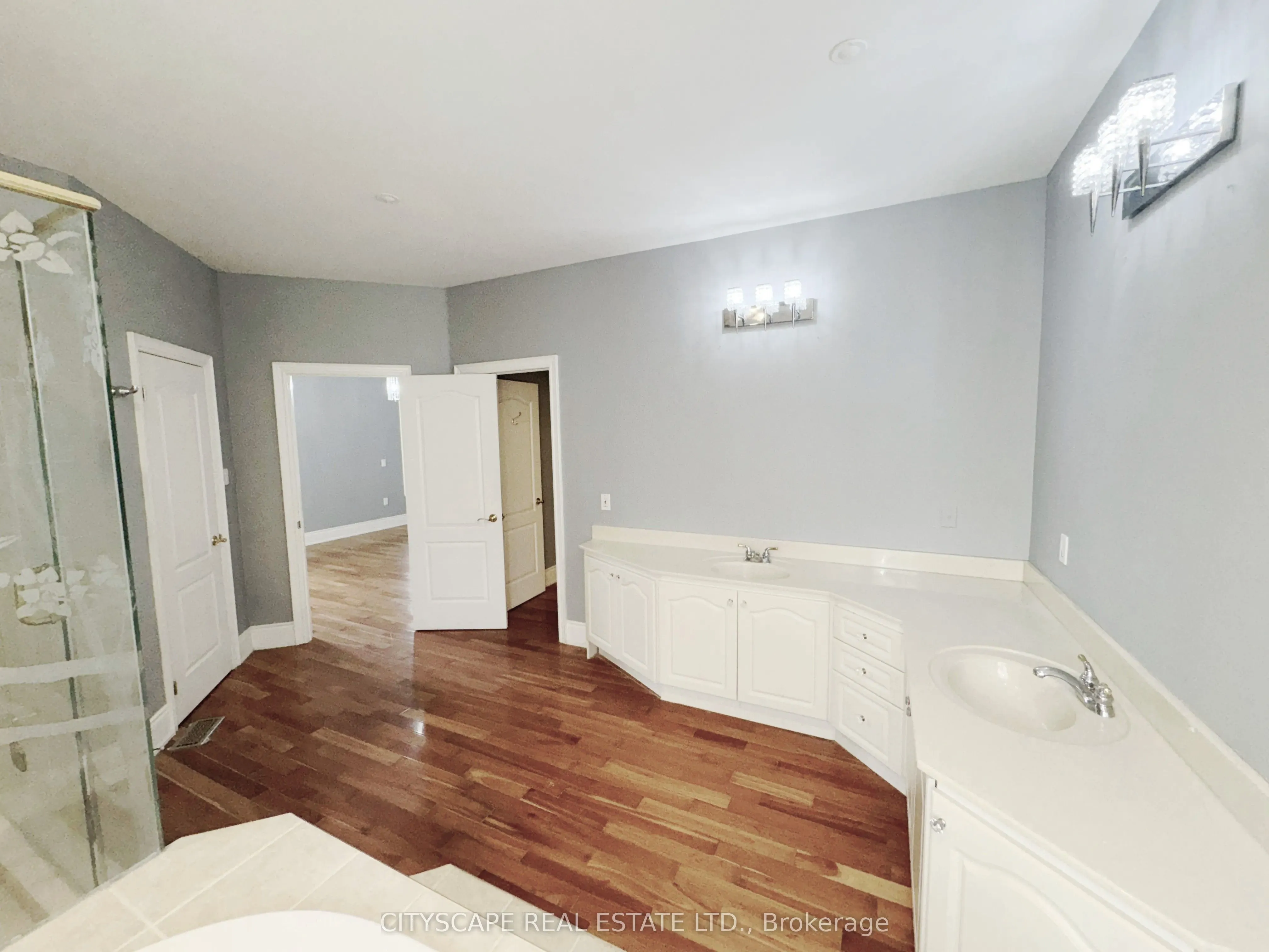 369 Coventry Hill Trail