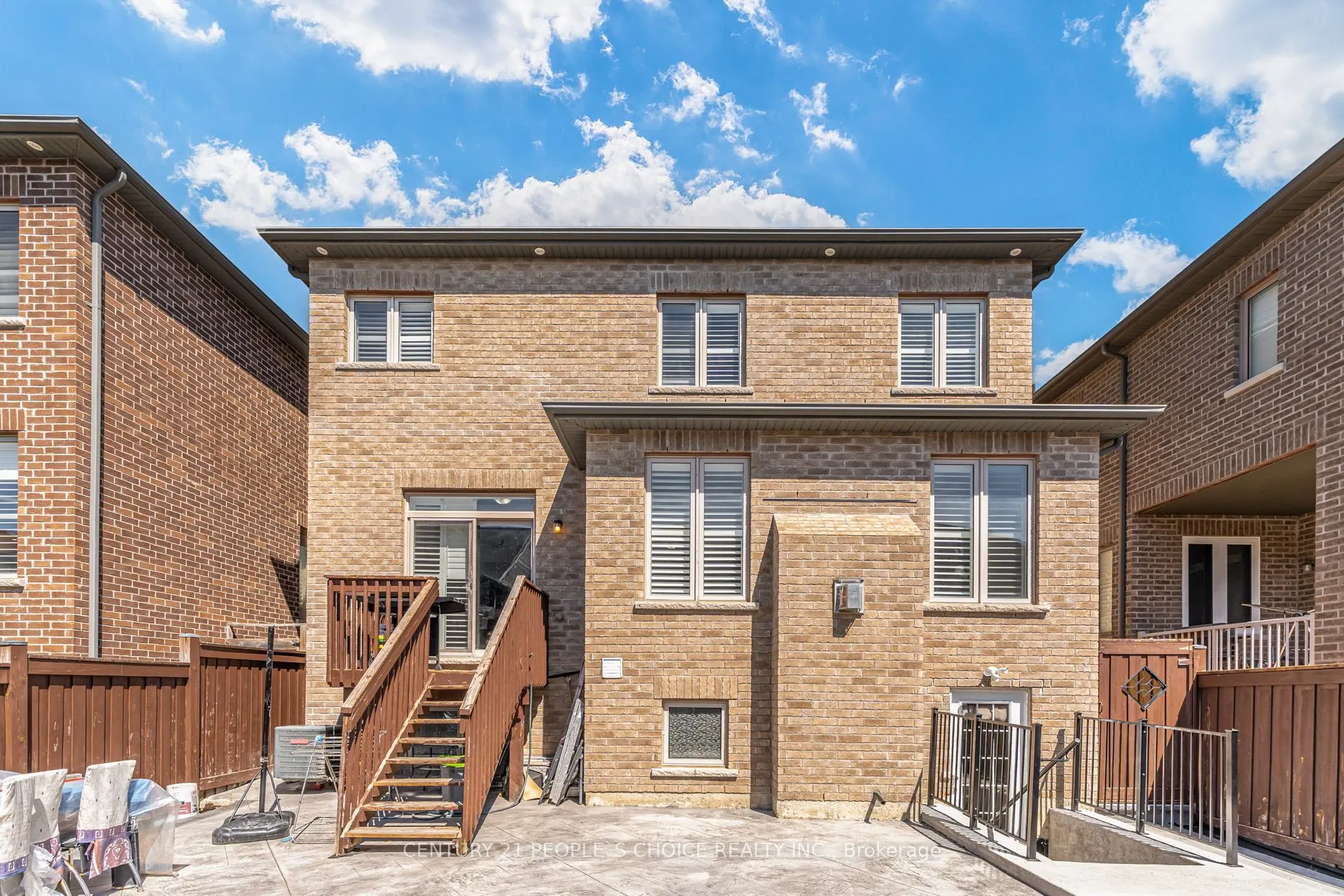 257 East's Corners Boulevard