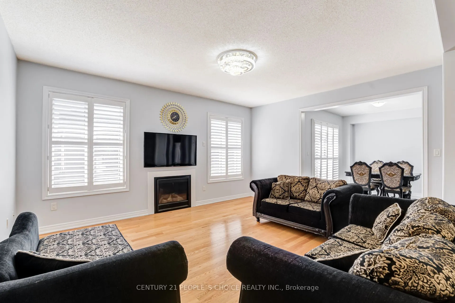 257 East's Corners Boulevard